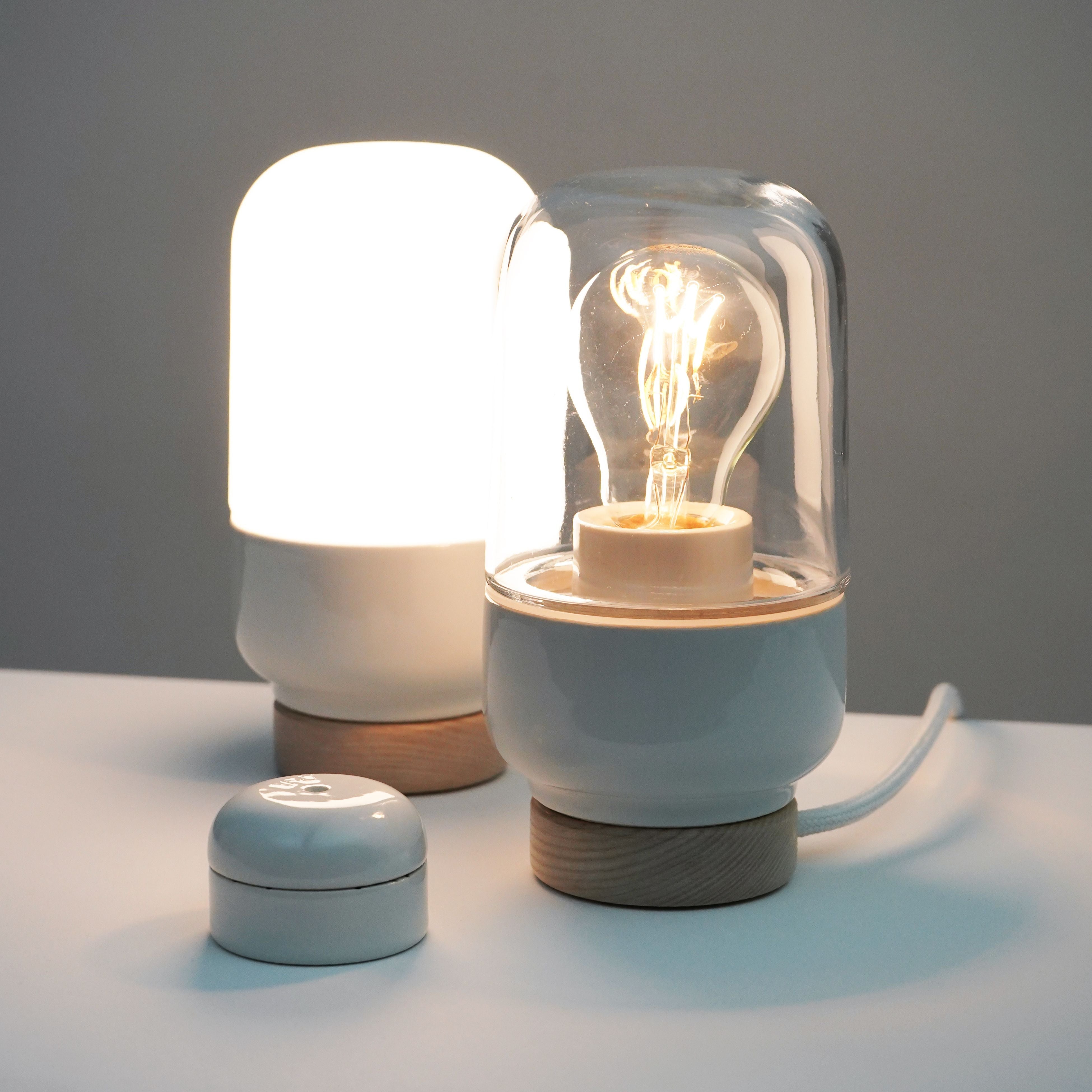 Lampe de table en porcelaine Ohm Table 100/190 opale mate IP20 | Ifö Électrique
