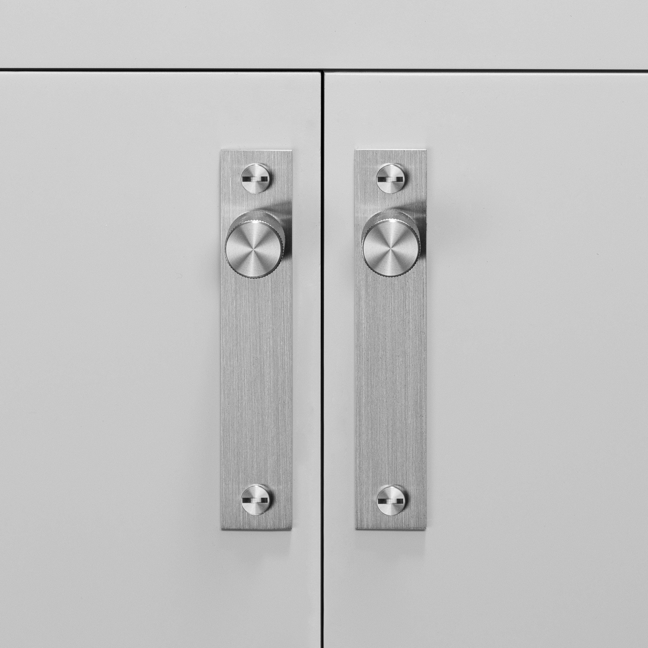 Türknopf Cross mit Platte 2er-Set Stahl