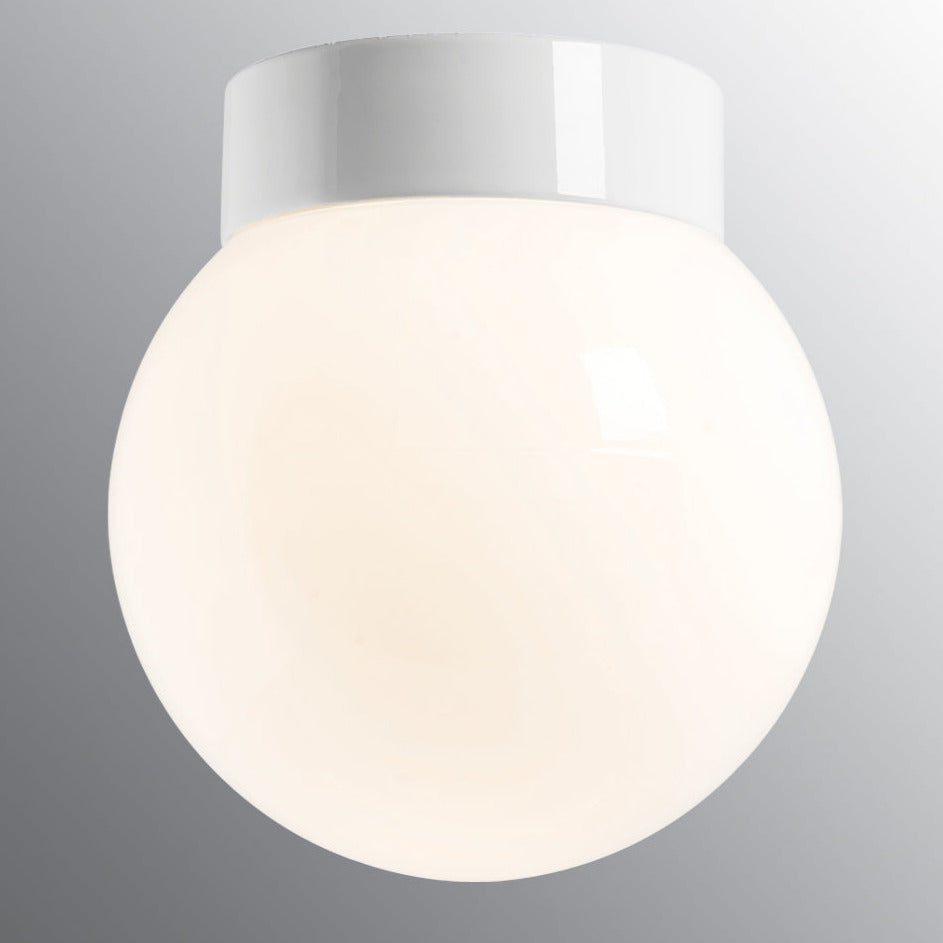 Classic Globe 200 Wand-/Deckenleuchte LED 3000K IP44 Ø123.5mm weiss glänzend opal | Ifö Electric