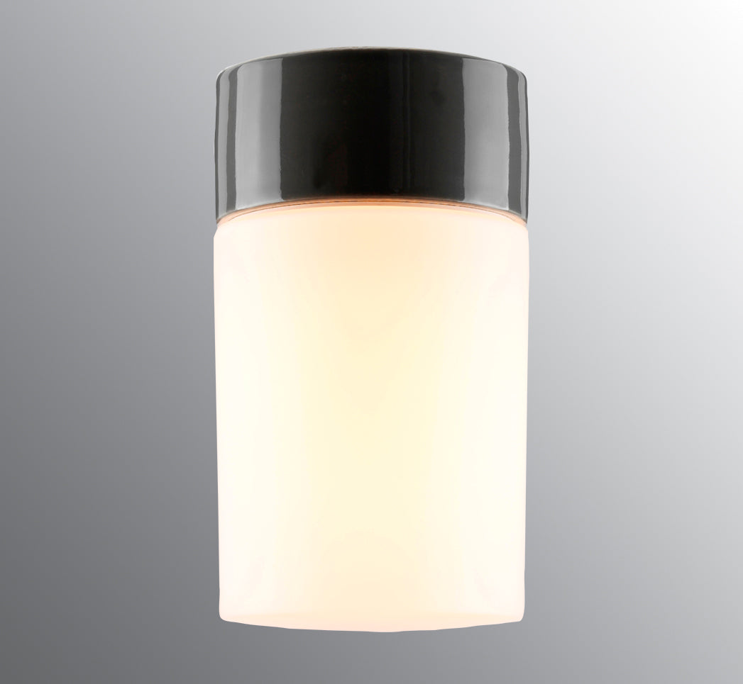 Opus 120/200 Porzellan Wand-/Deckenleuchte E27 grau matt opal vor grauem Hintergrund| Ifö Electric