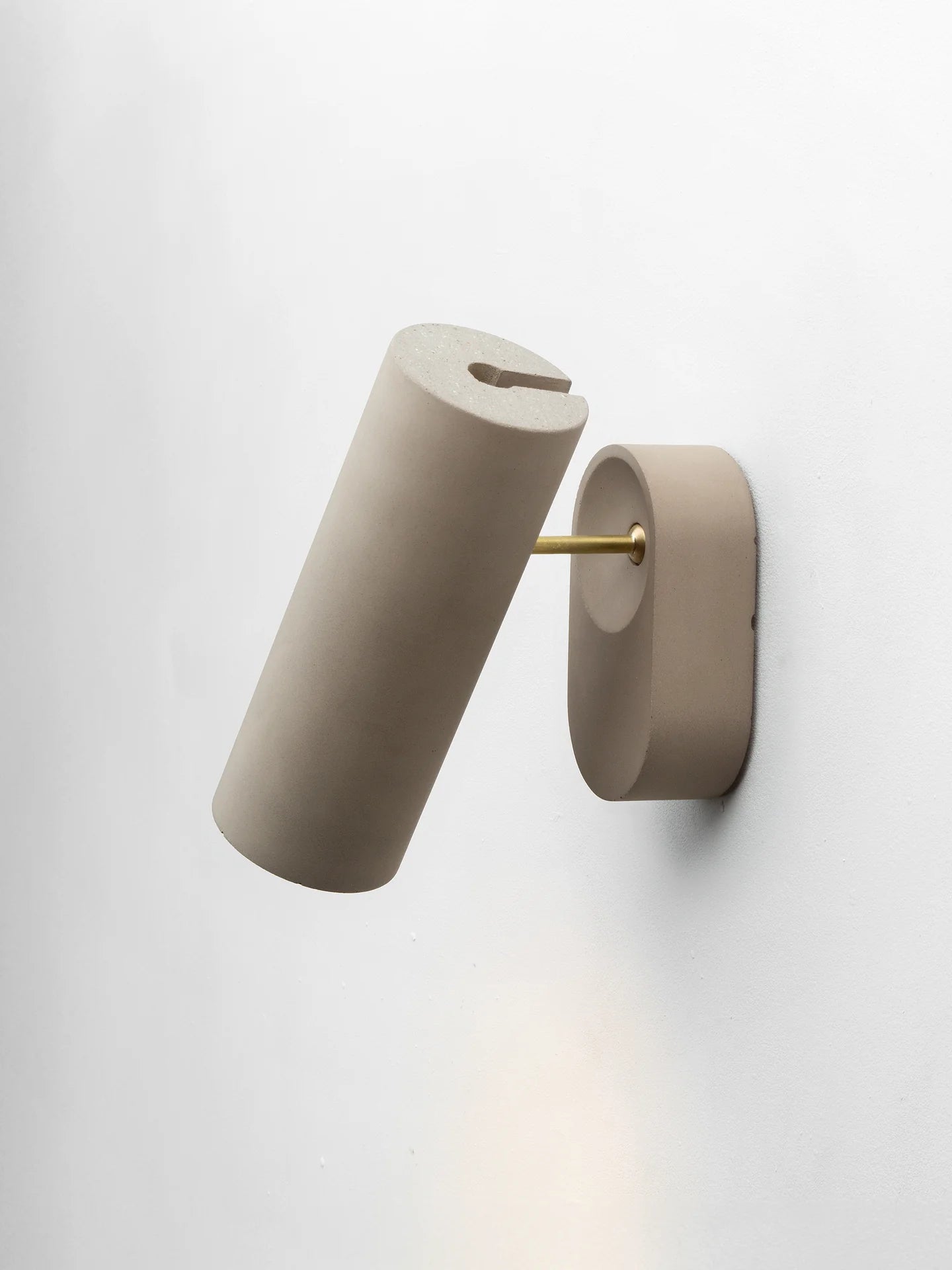 Argia | Concrete wall or ceiling spotlight