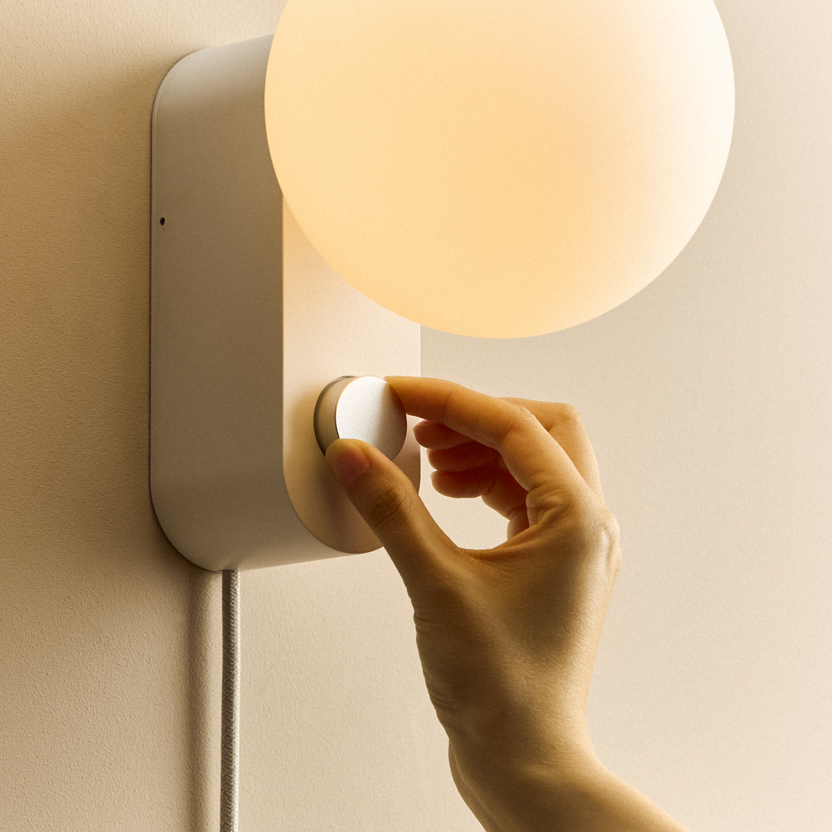 Alumina Multi-Use Lampe | Tala