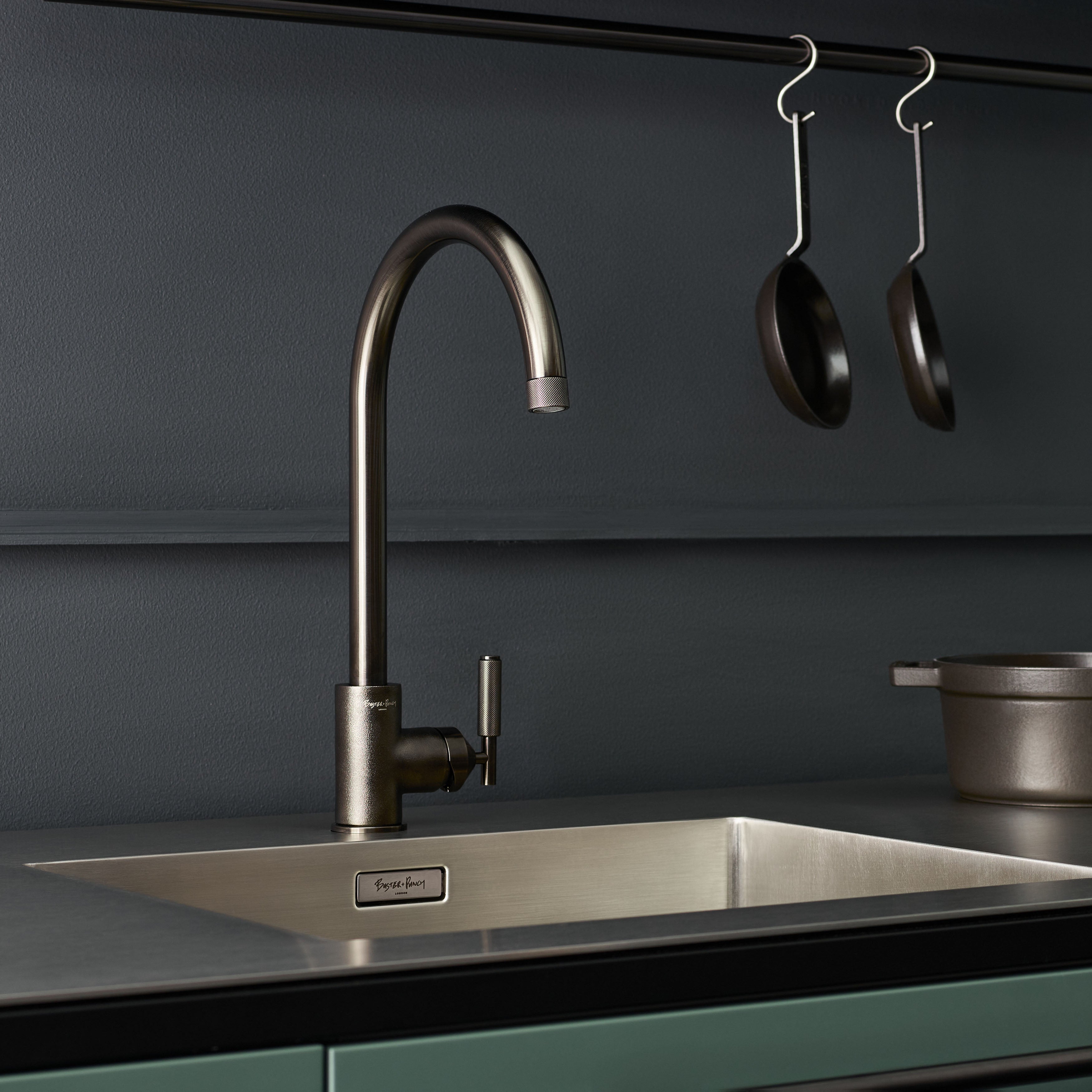 Robinet de cuisine «Cross»