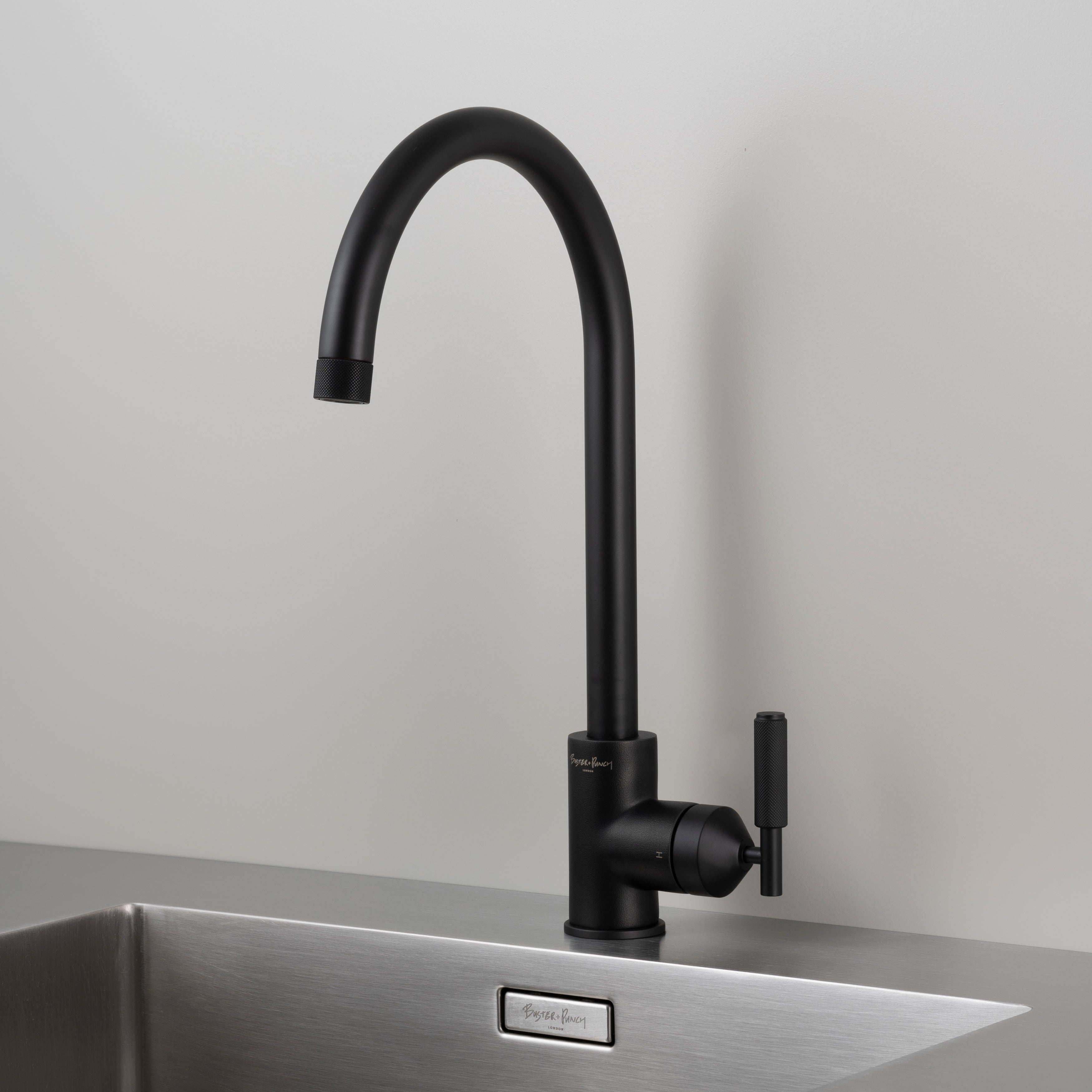 Robinet de cuisine «Cross»