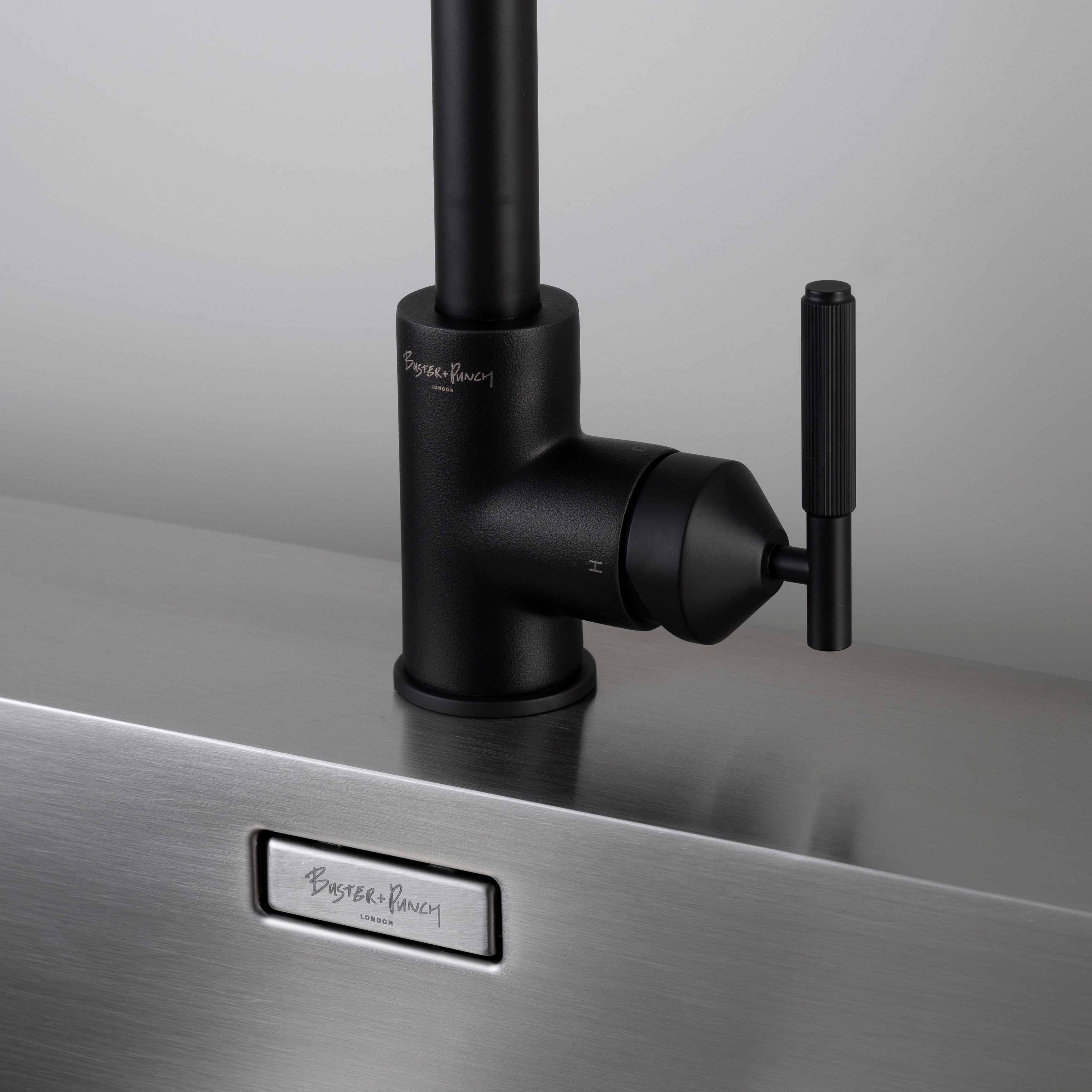 Robinet de cuisine avec bec extractible «Linear»
