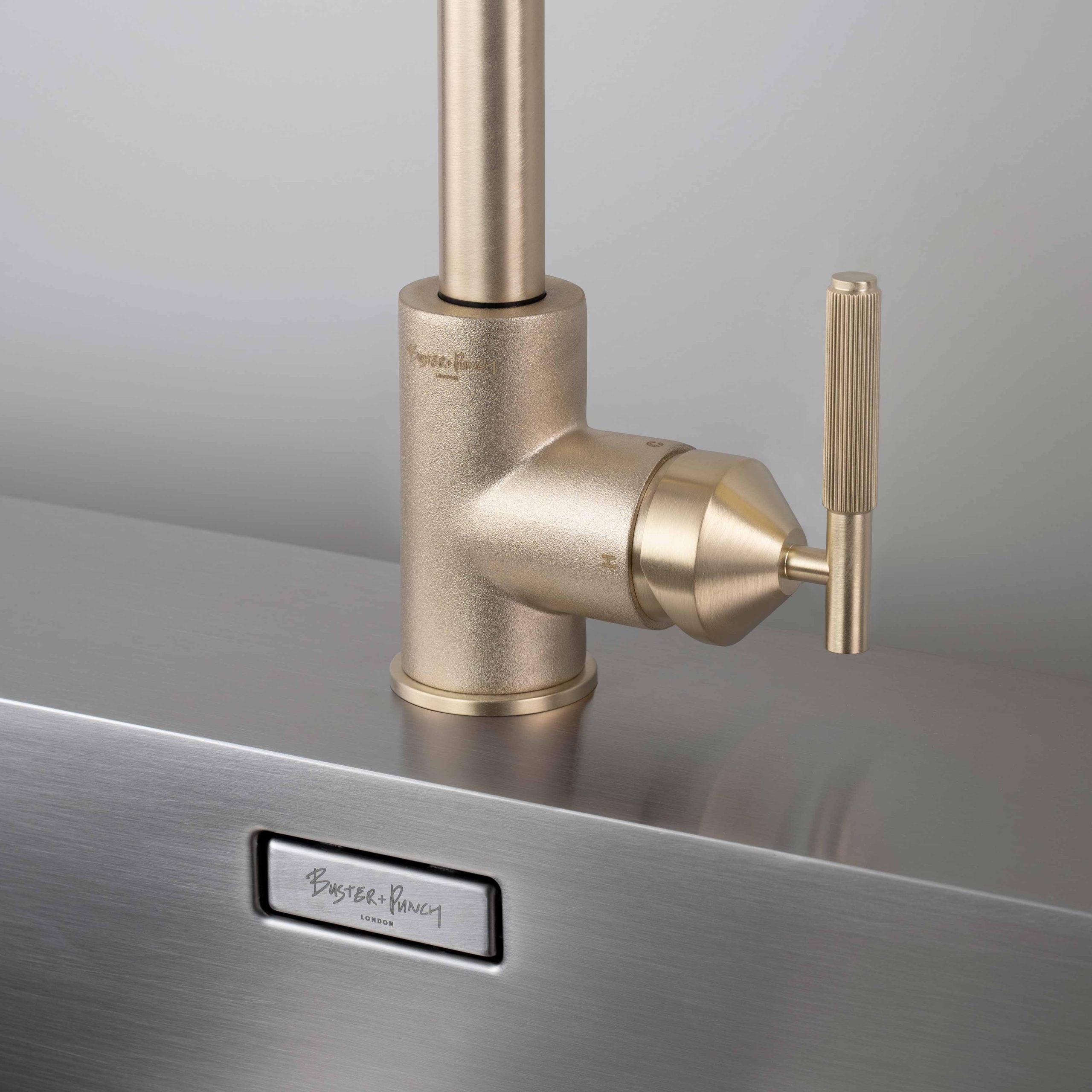 Robinet de cuisine avec bec extractible «Linear»