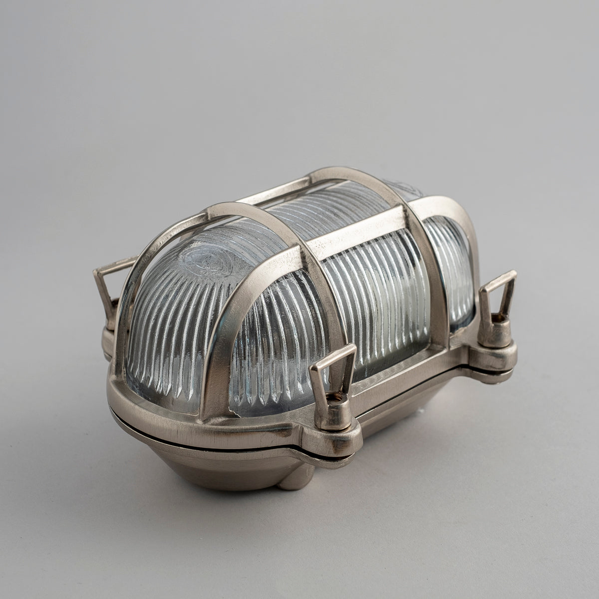 Cellar and outdoor light Bulkhead brass small E27