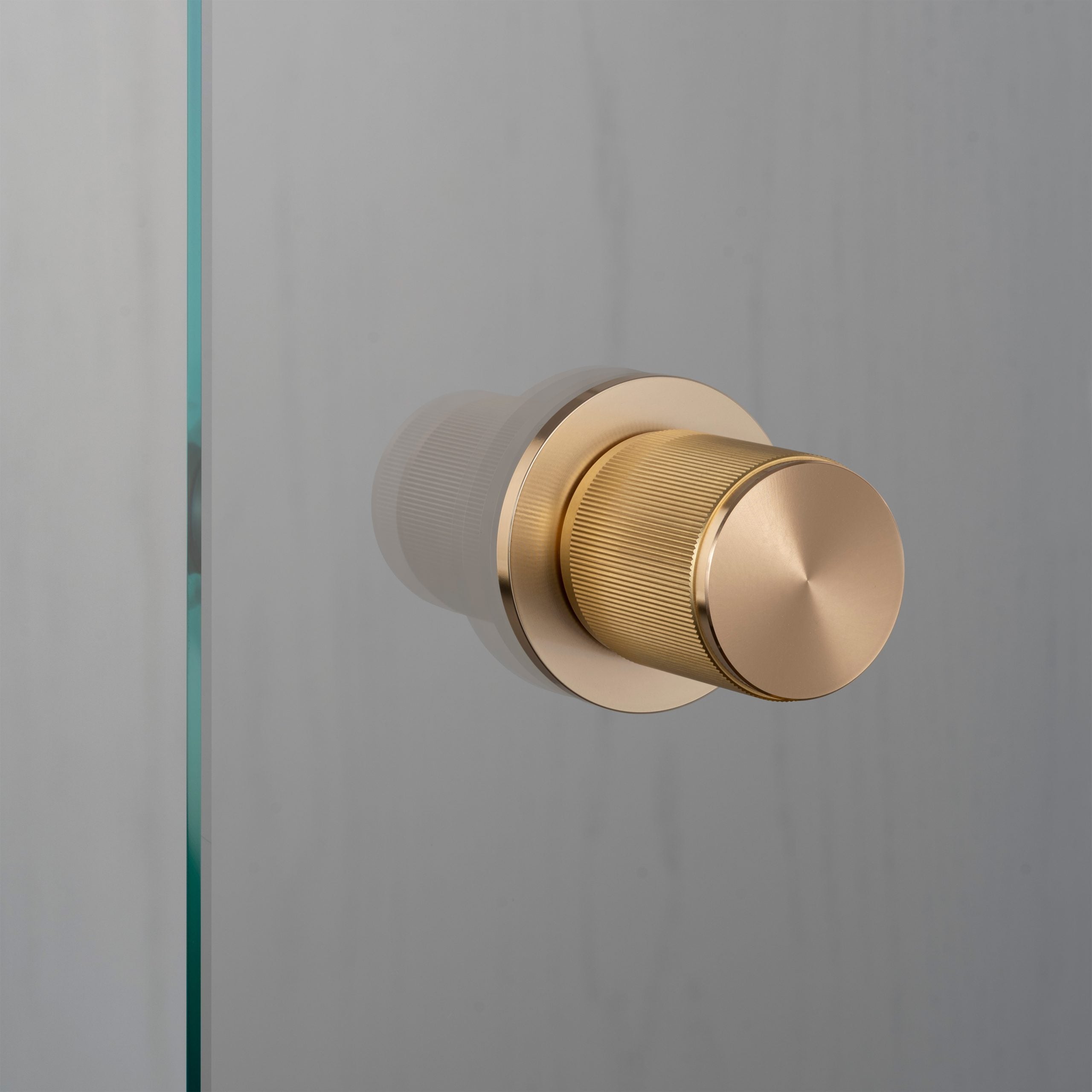 doorknob one-sided «linear»