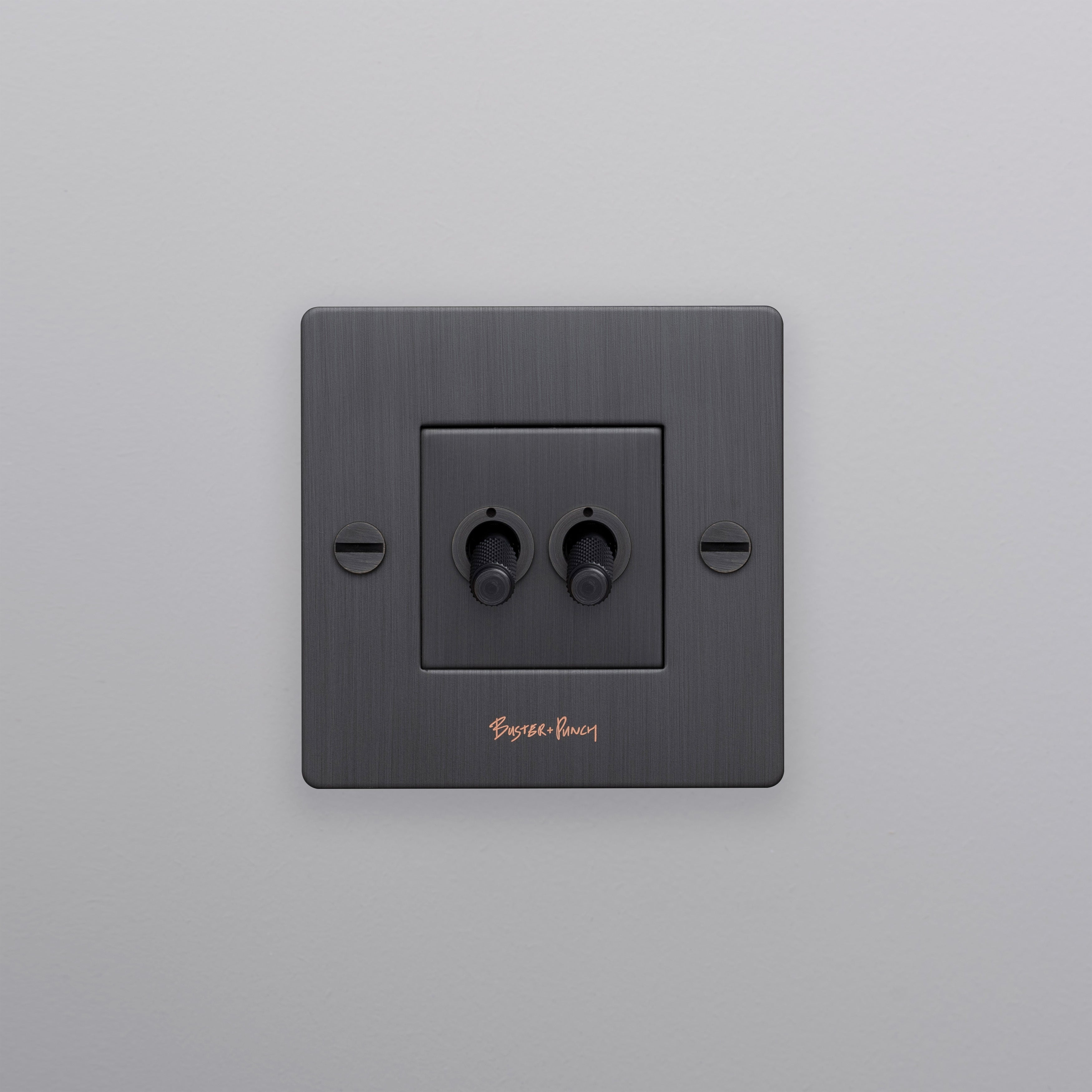 2G toggle switch Smoked Bronze (2-way)