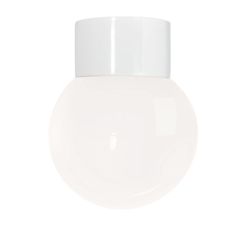 Classic Globe 150 IP54 E27 weiss glänzend opal | Ifö Electric
