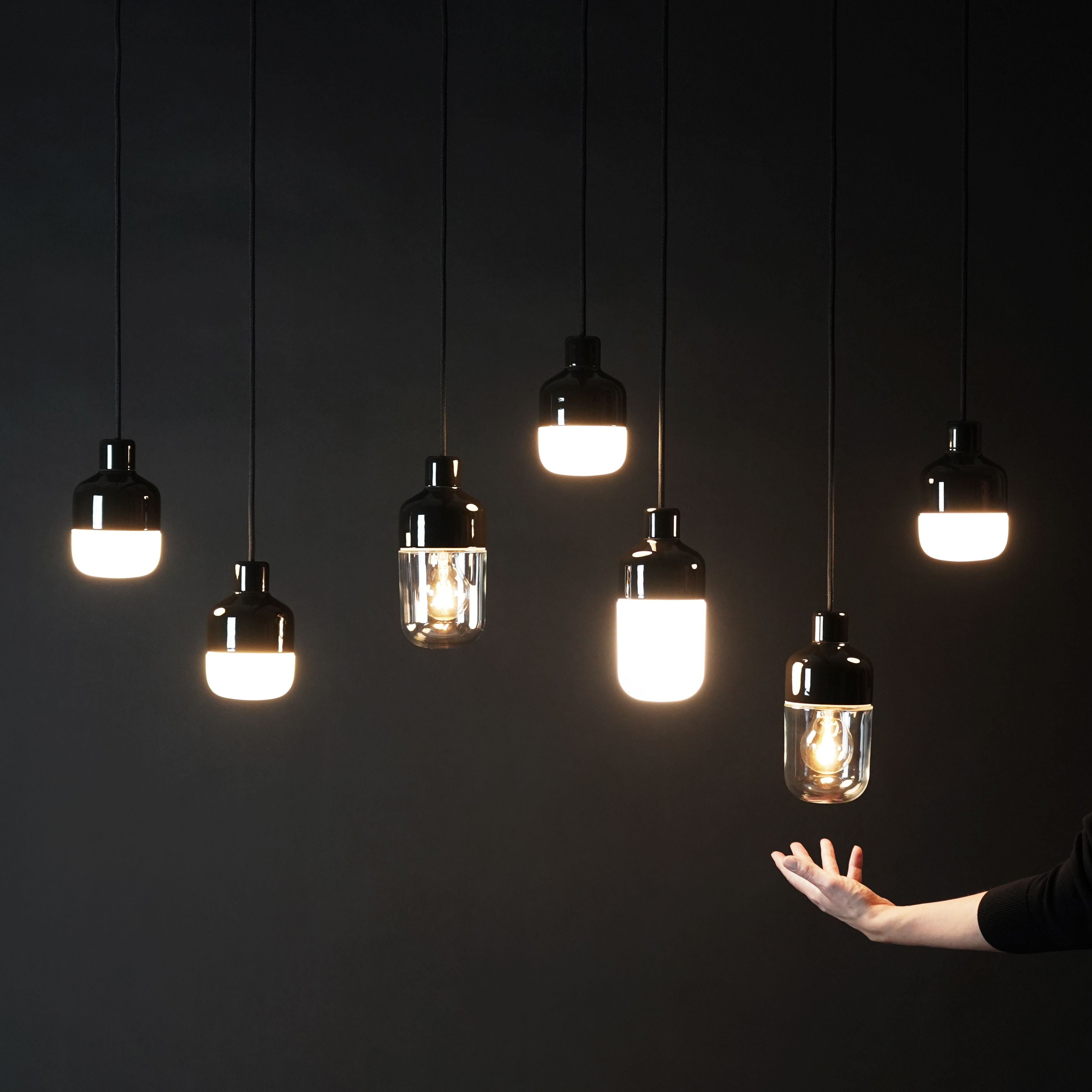Ohm 100/155 Pendelleuchte schwarz matt opal | Ifö Electric