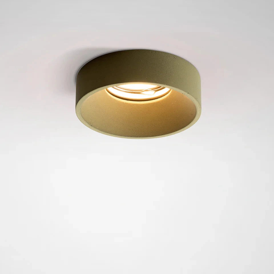 Teo | Deckenspot Unterputz Beton