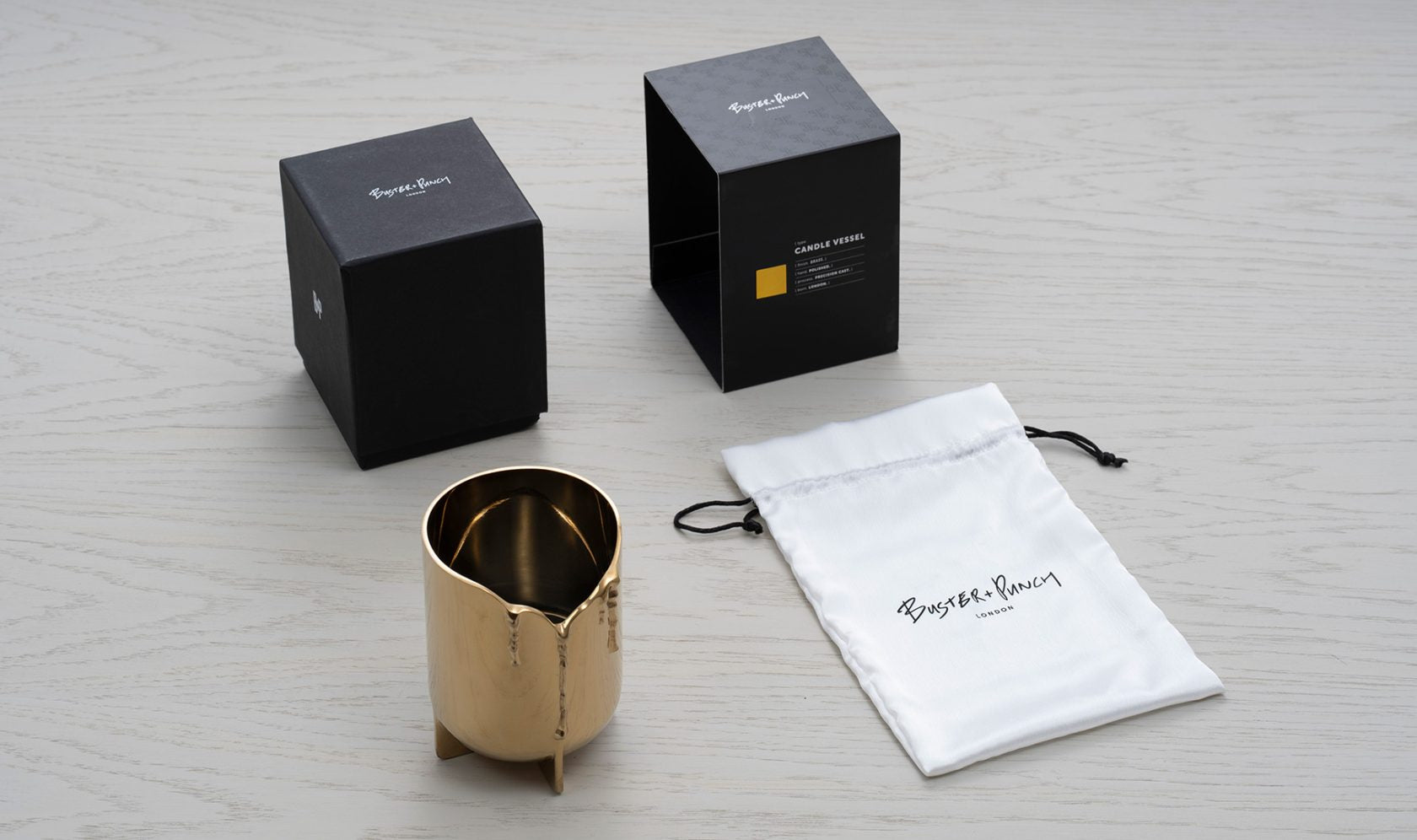 Verpackung Kerzengefäss für Duftkerzen handpoliert Guss mit Wachsdetail Messing