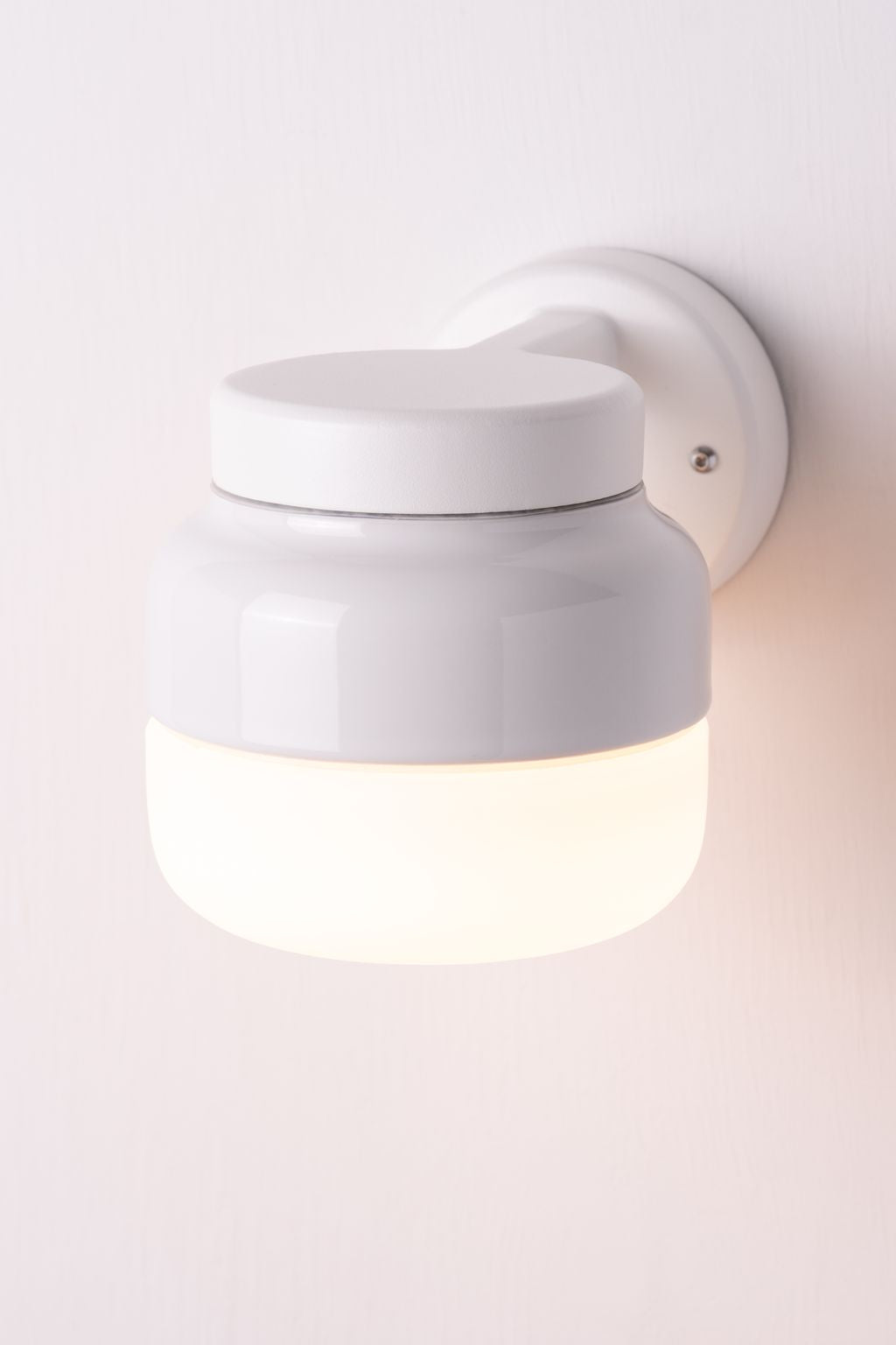 Ohm Wandleuchte 140/150 Ø123.5mm IP44 | Ifö Electric