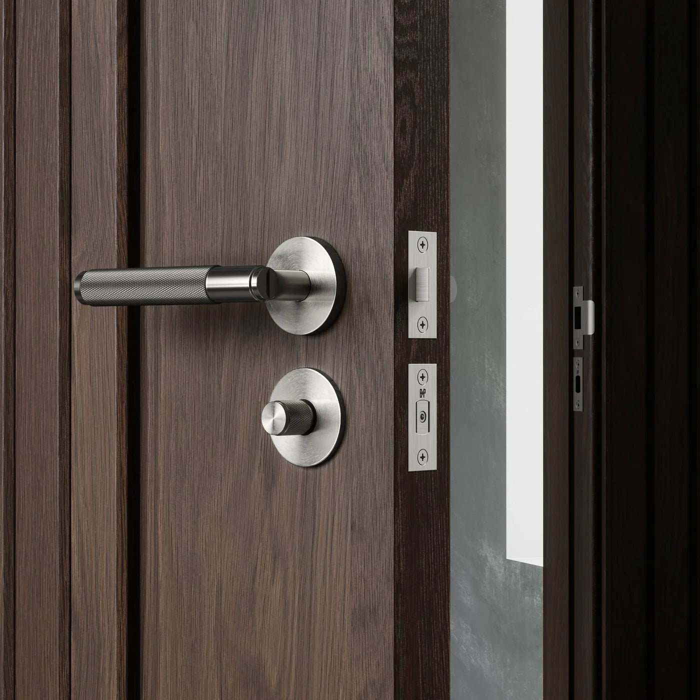 Door latch/door handle «Cross»