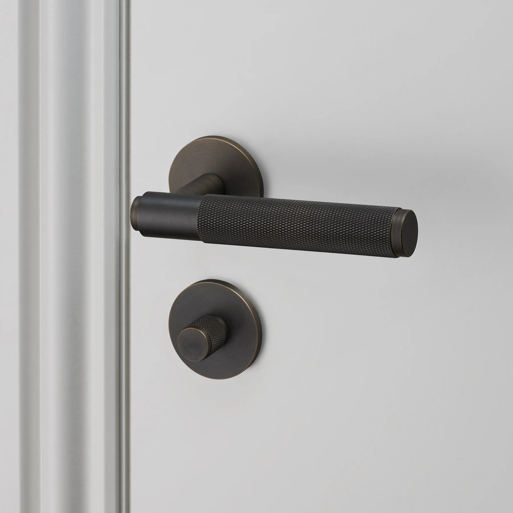 twist lock «Cross»