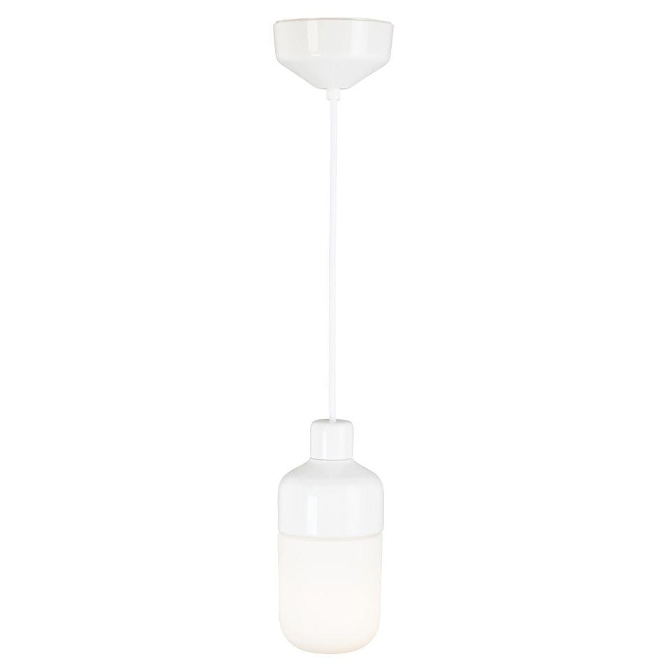 Ohm Pendelleuchte Porzellan 100/215 weiss matt opal | Ifö Electric
