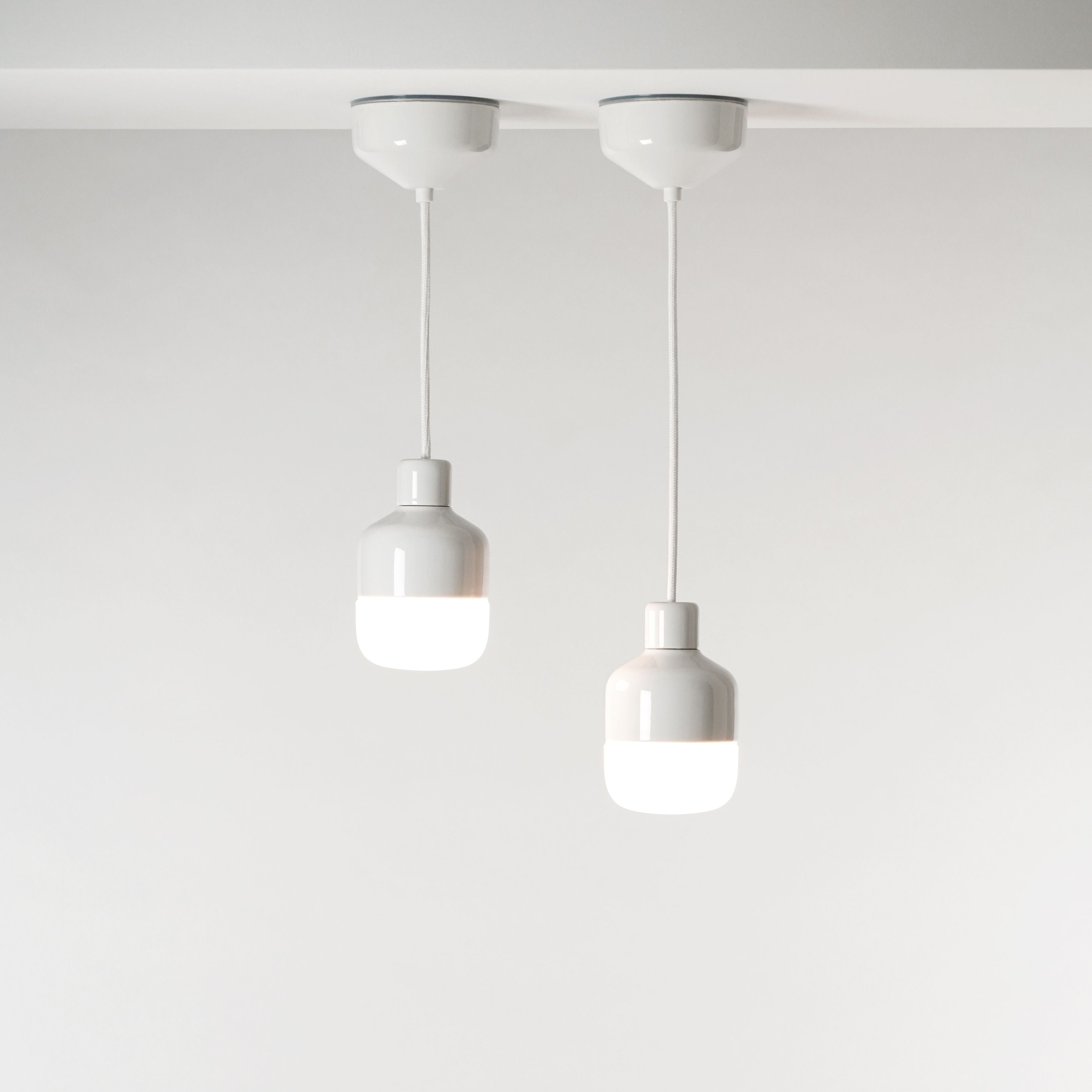 Ohm 100/155 Pendelleuchte weiss matt opal | Ifö Electric