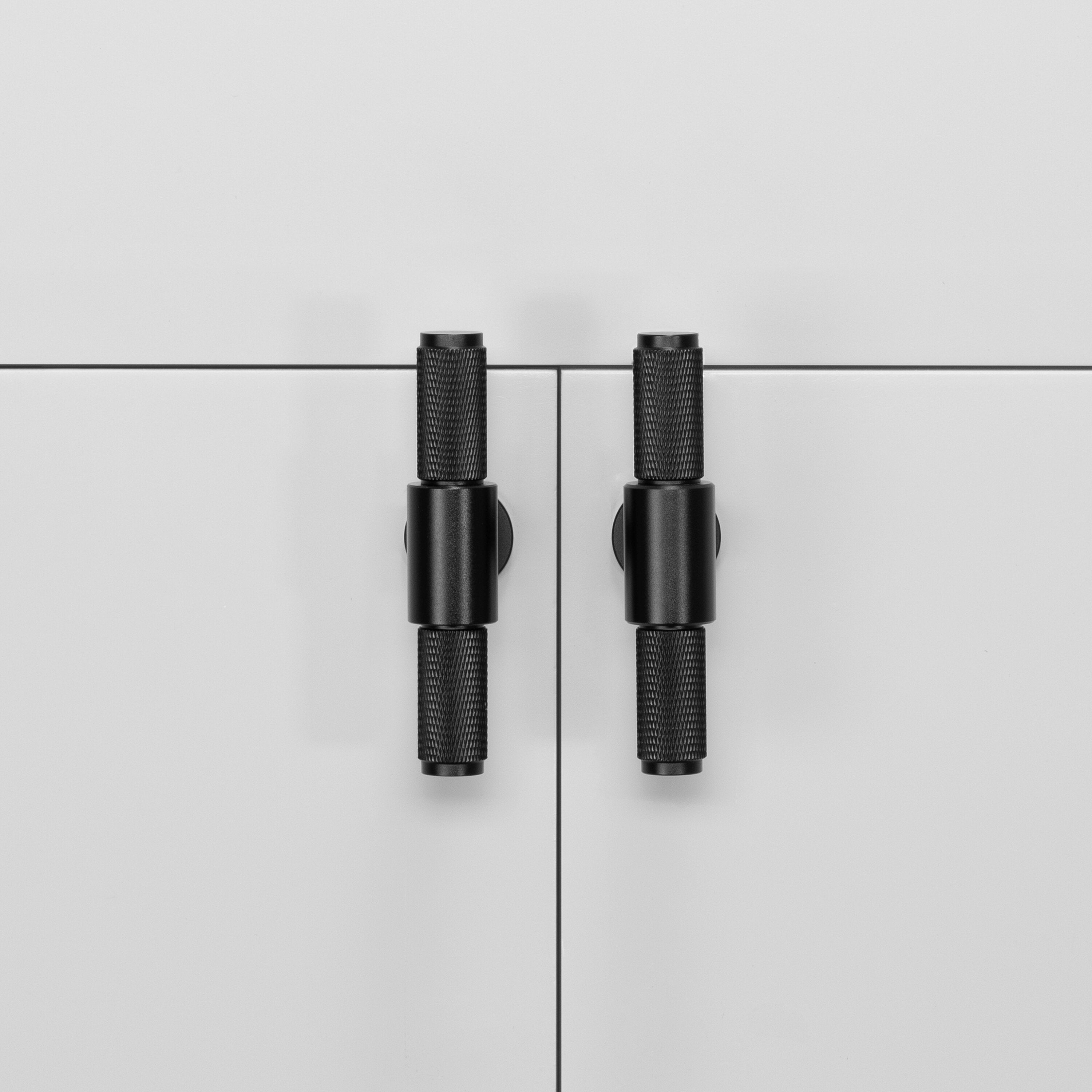 T-Griff mit kleiner Ø24mm Abdeckung Schwarz