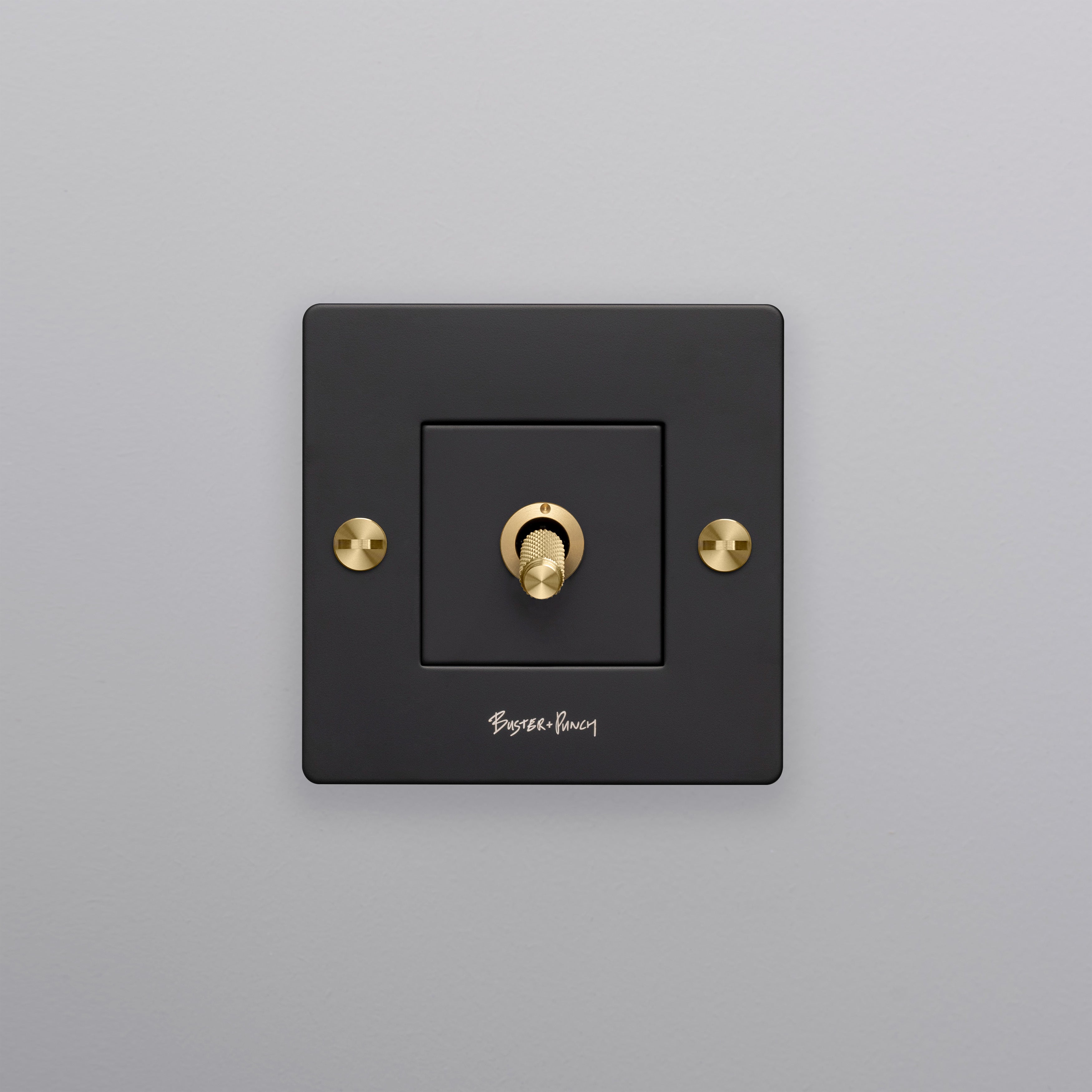 1G Switch Black