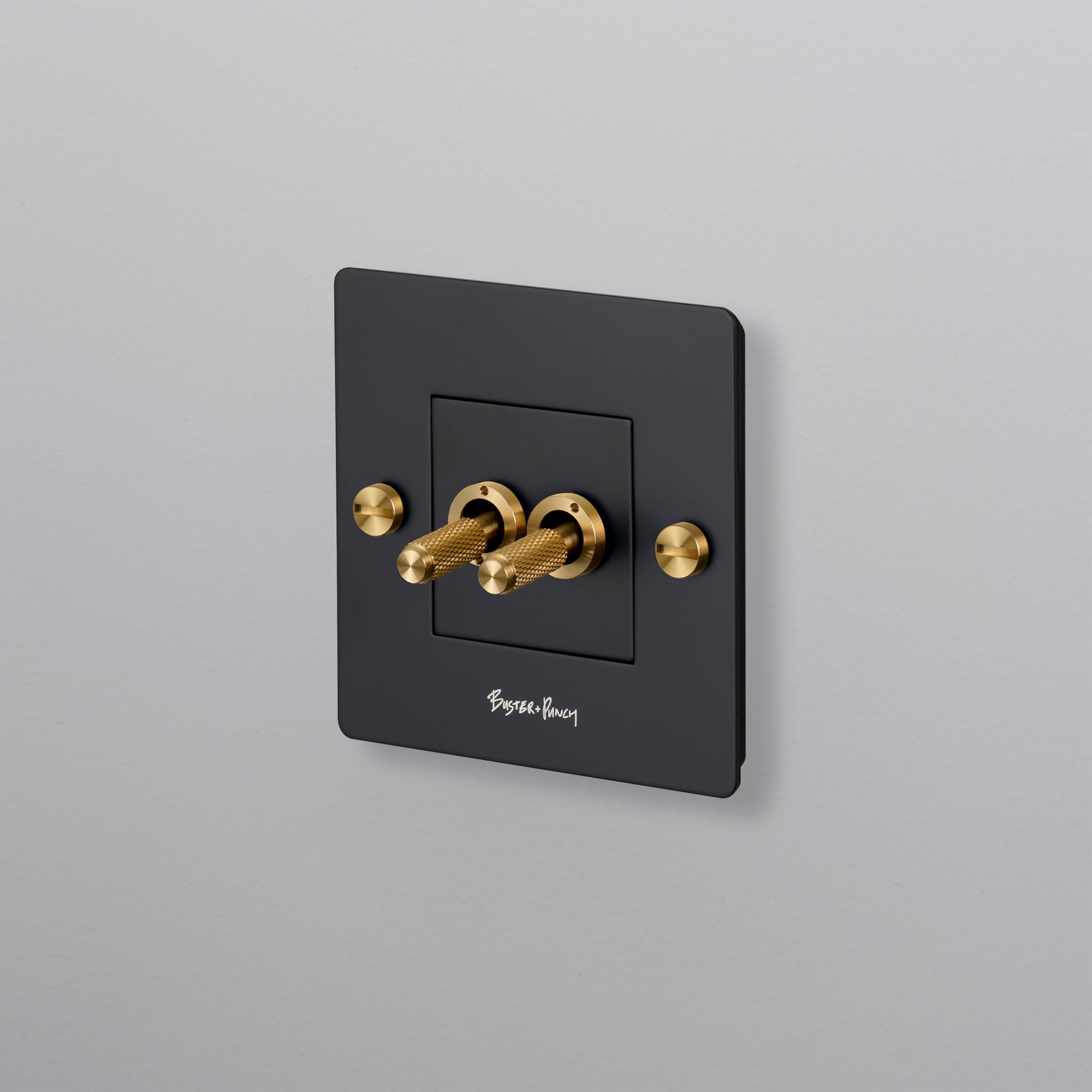 2G toggle switch black