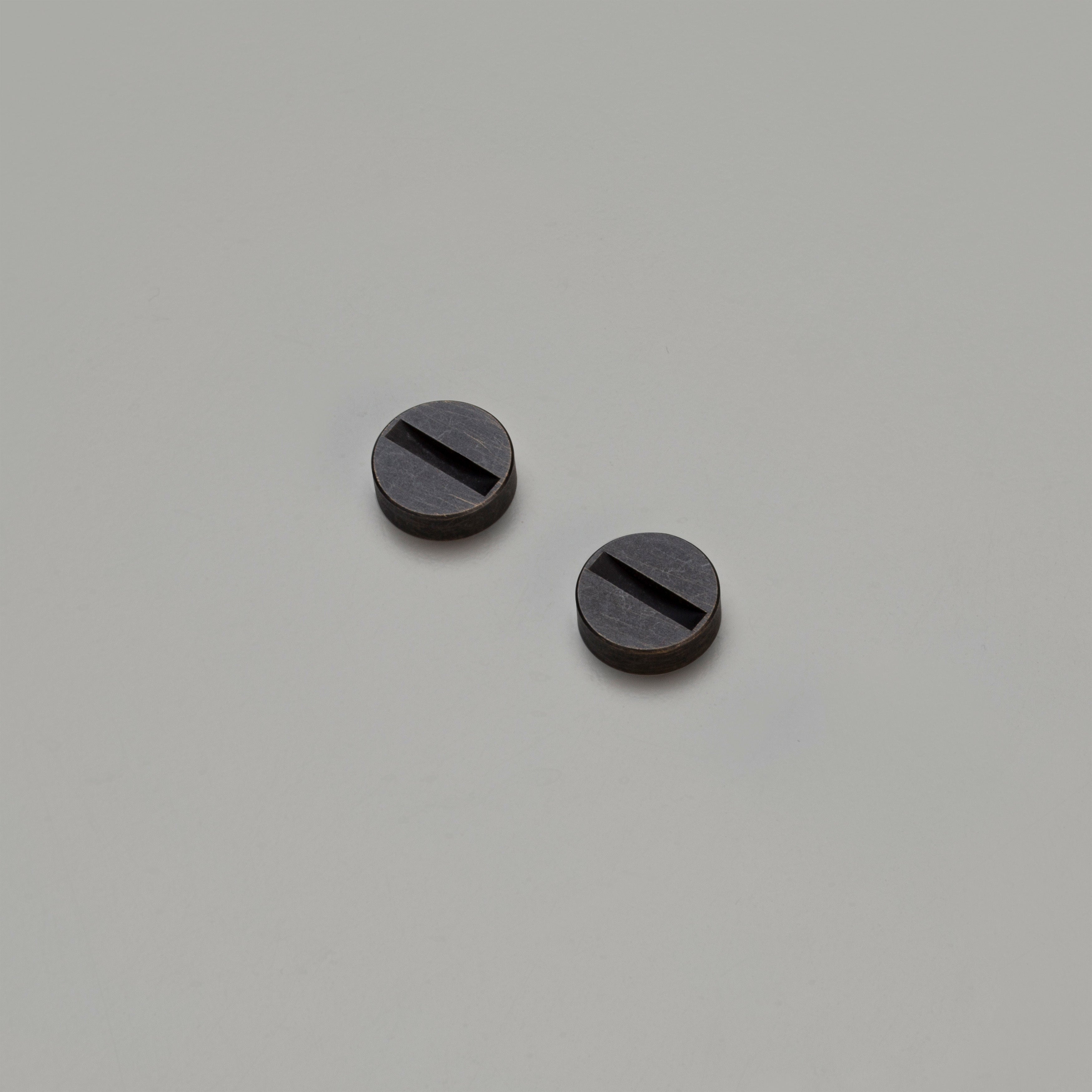 Cover screw detail kit