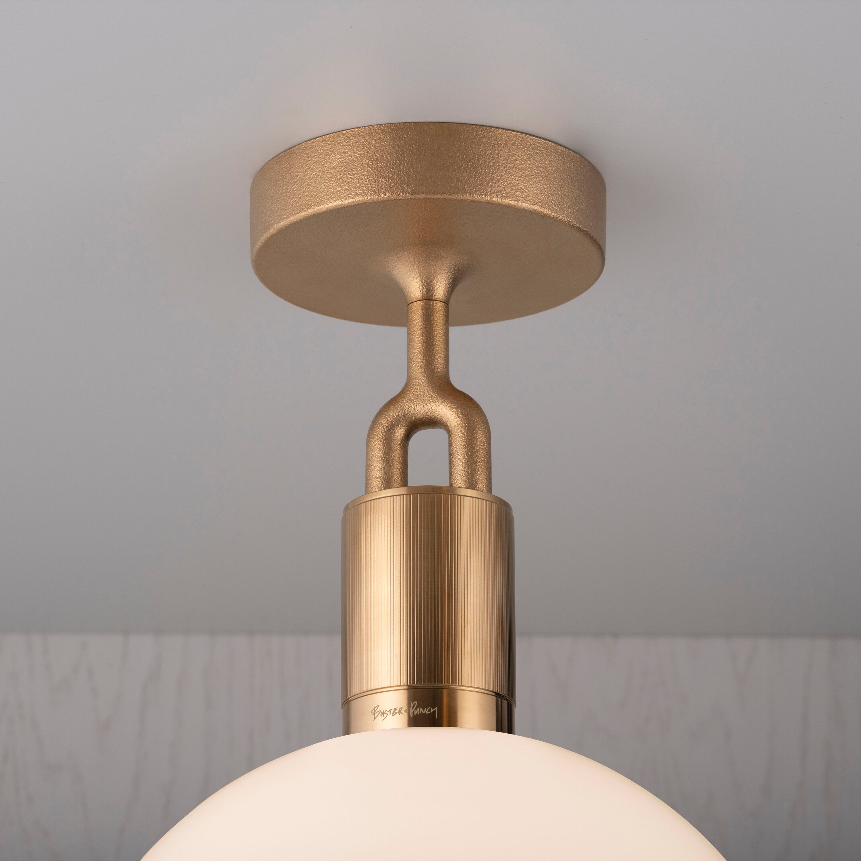 Plafond Fourchu, Globe Opale