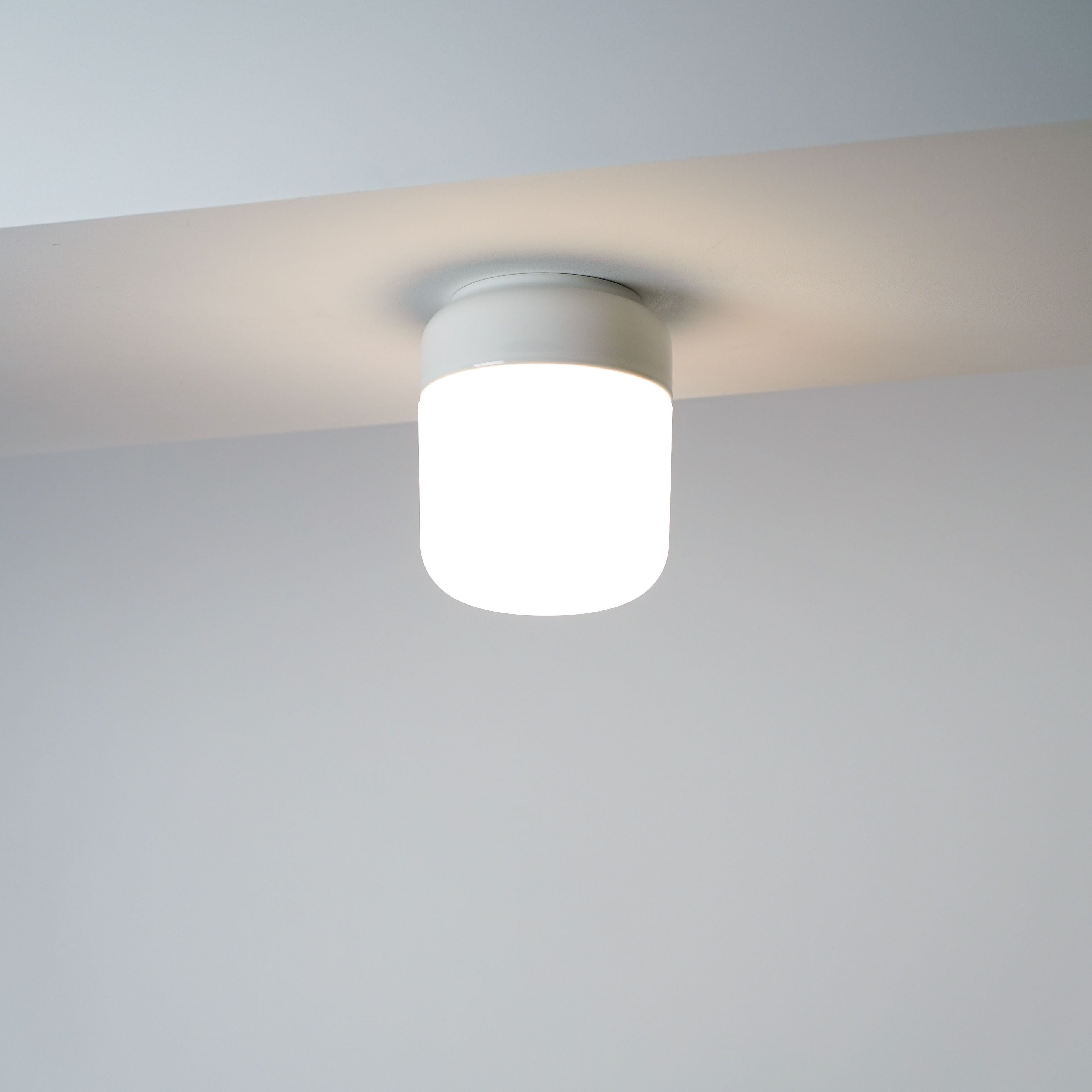 Ohm 140/170 LED 3000K weiss | Ifö Electric