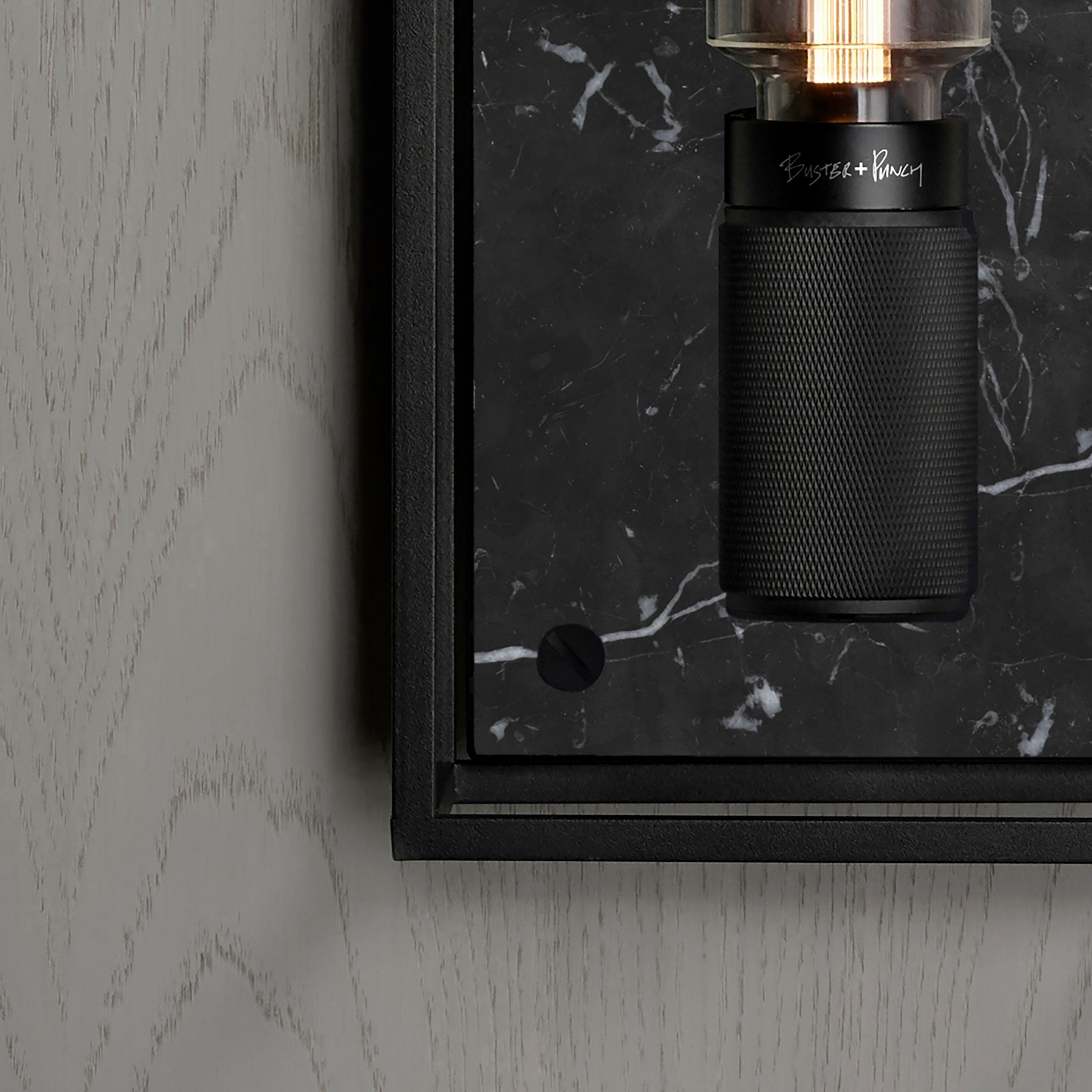 Caged Wall Marble Gross