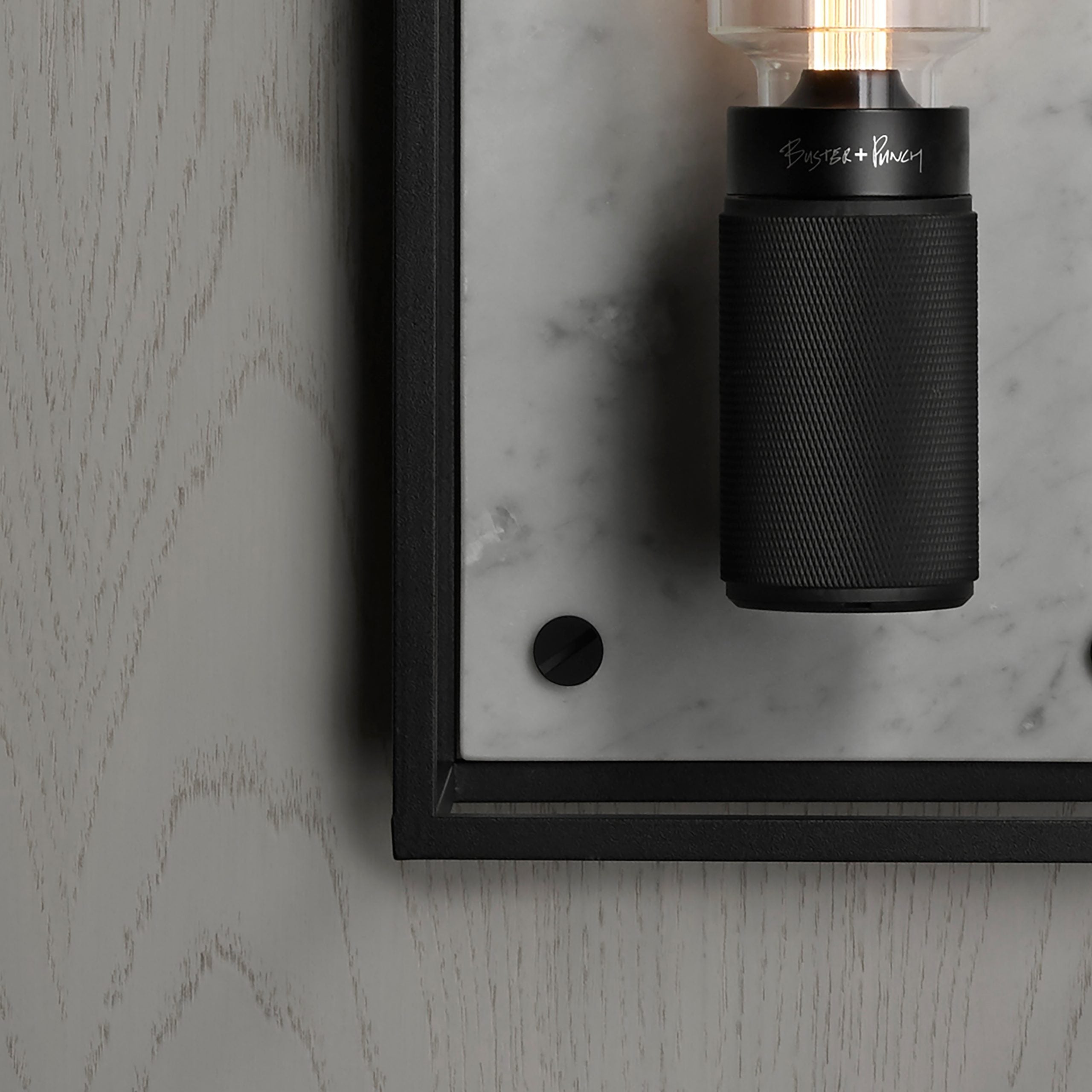 Caged Wall Marble Gross