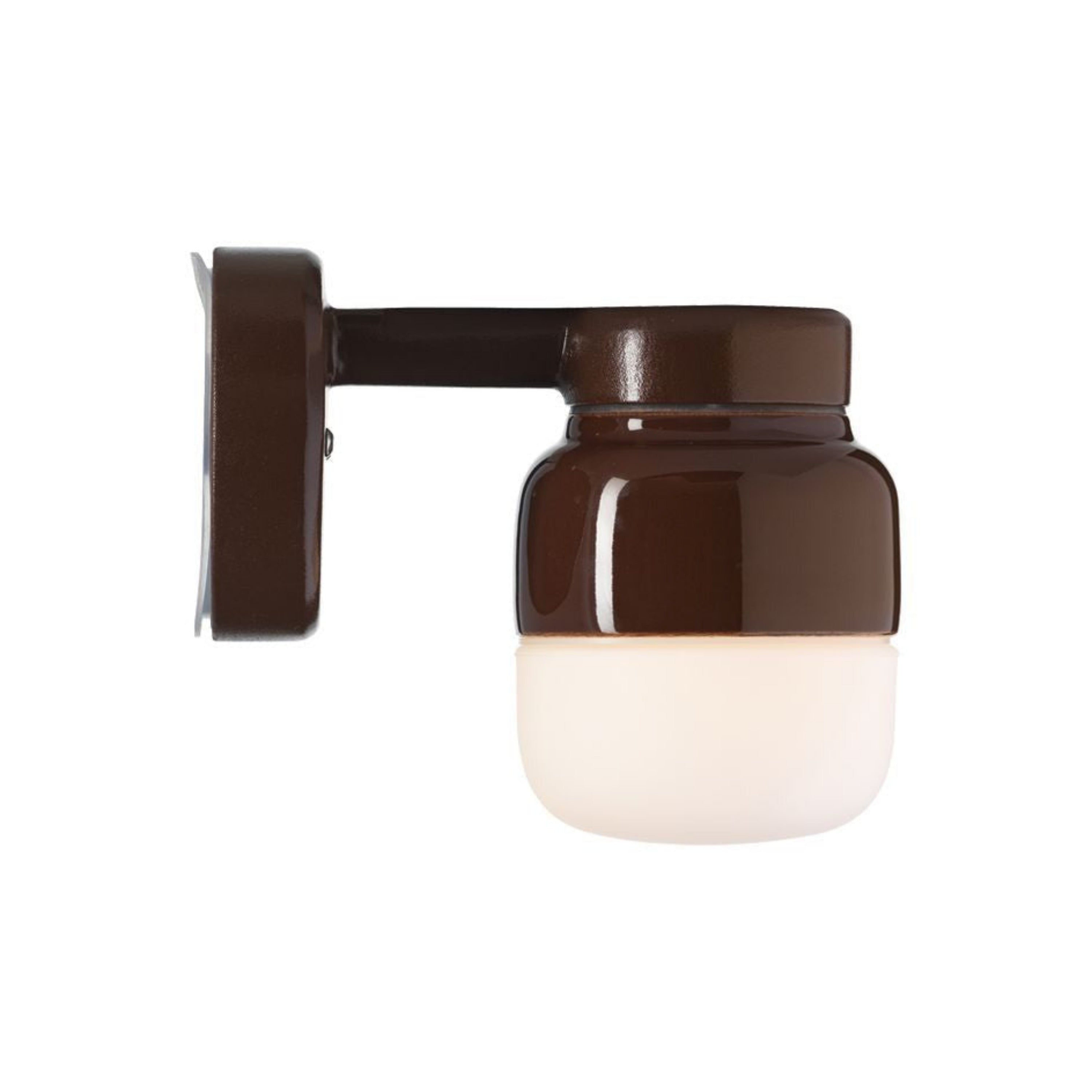 Applique Ohm 100/150 Ø84,5mm IP44 | Ifö Électrique 