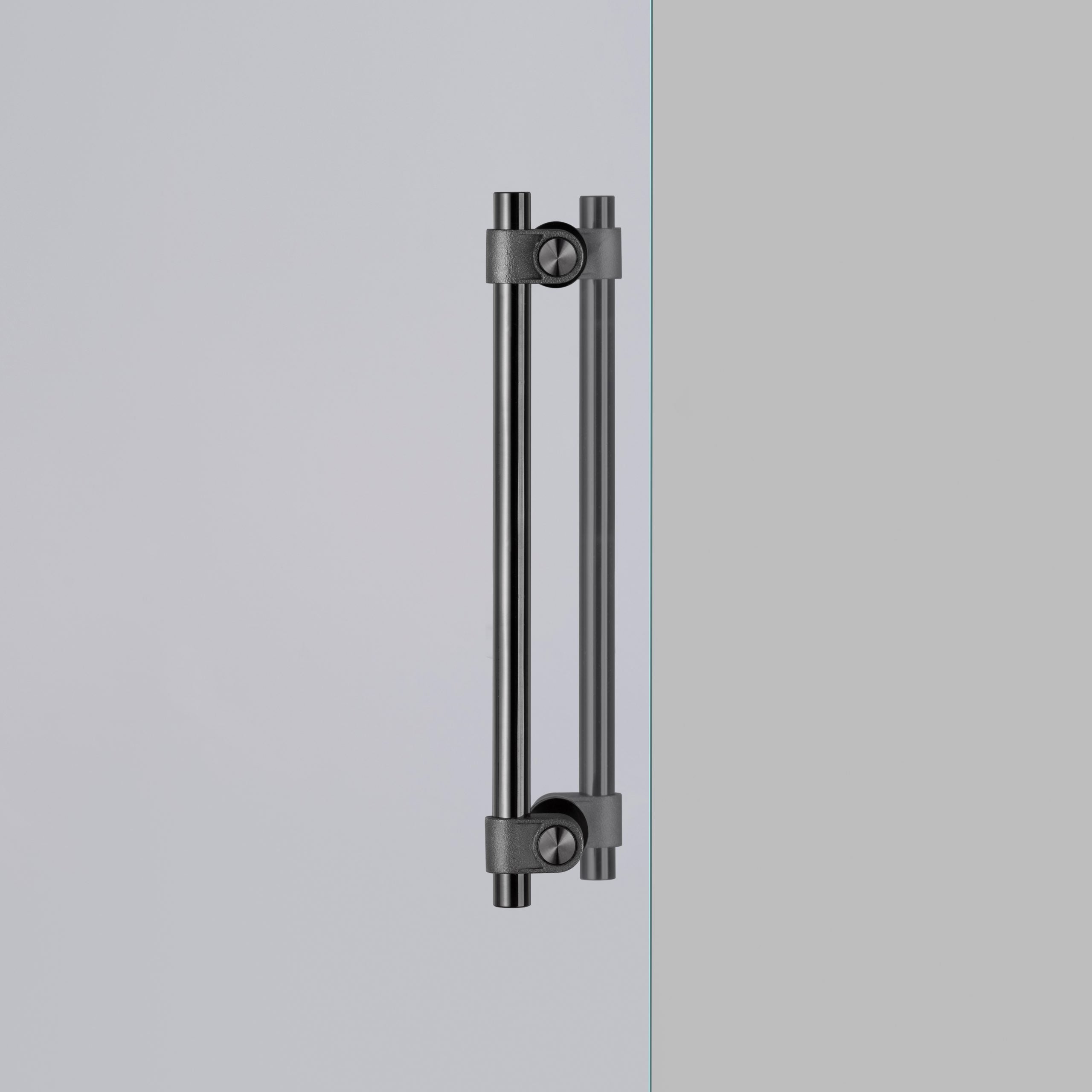 Doppelseitiger Möbelgriff Schrankgriff Guss CAST Gun Metal Medium