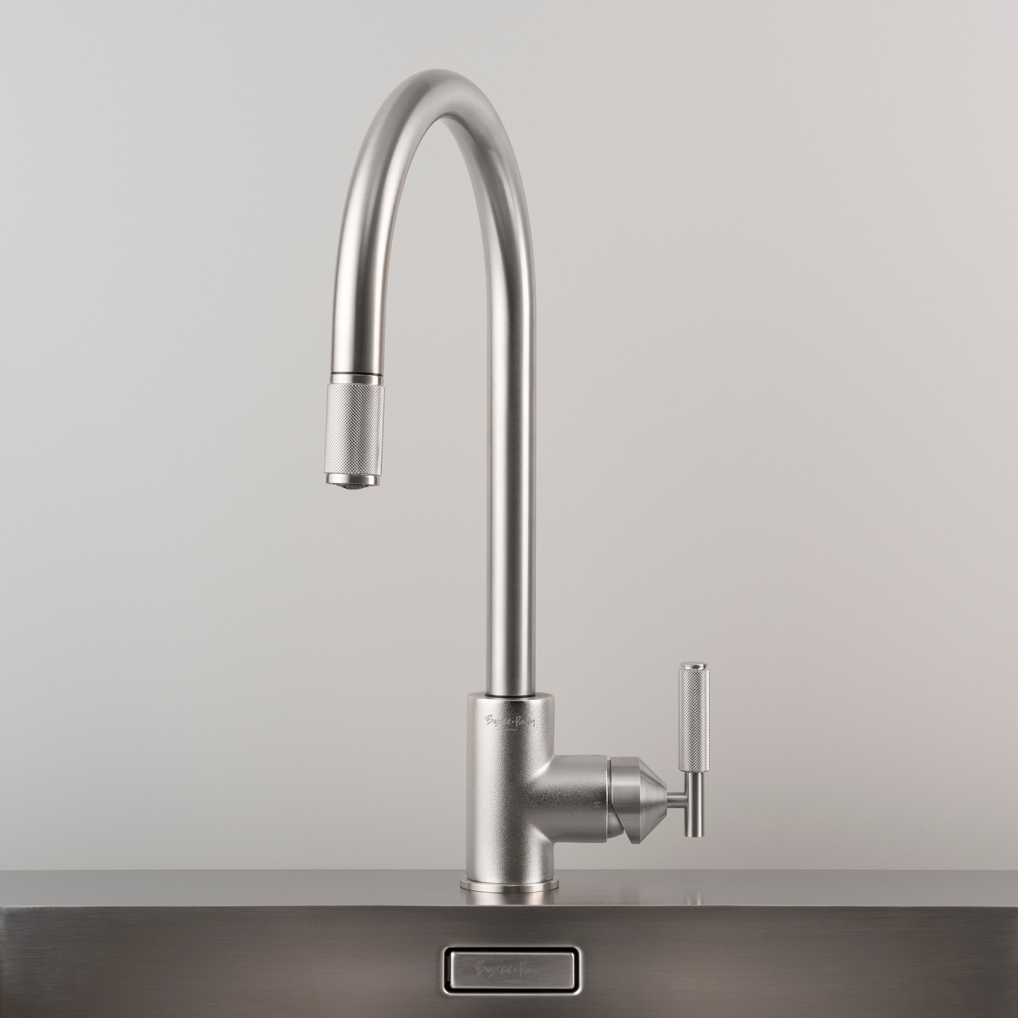 kitchen faucet with pull-out «Cross» 