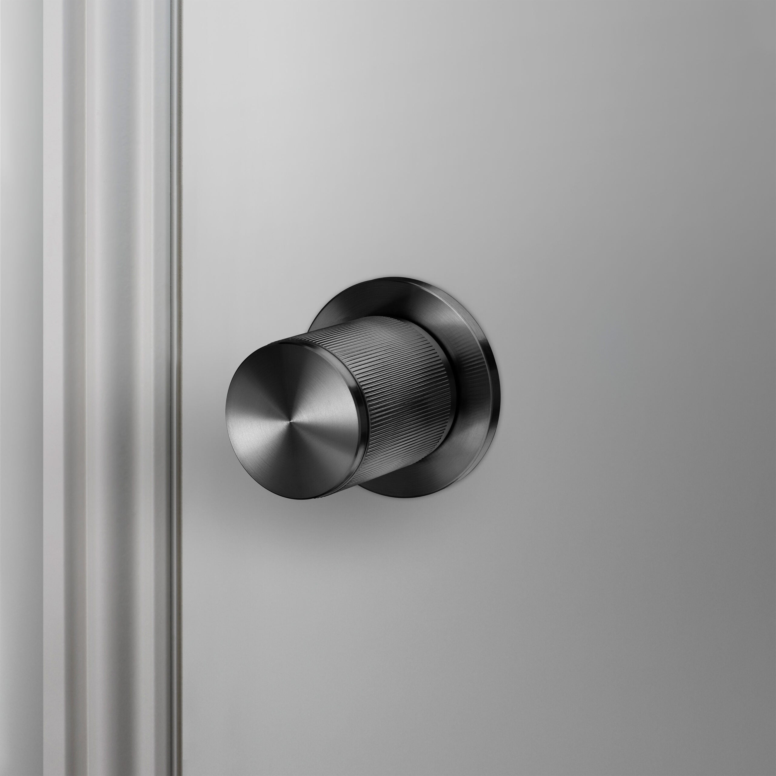 doorknob set «Linear» 