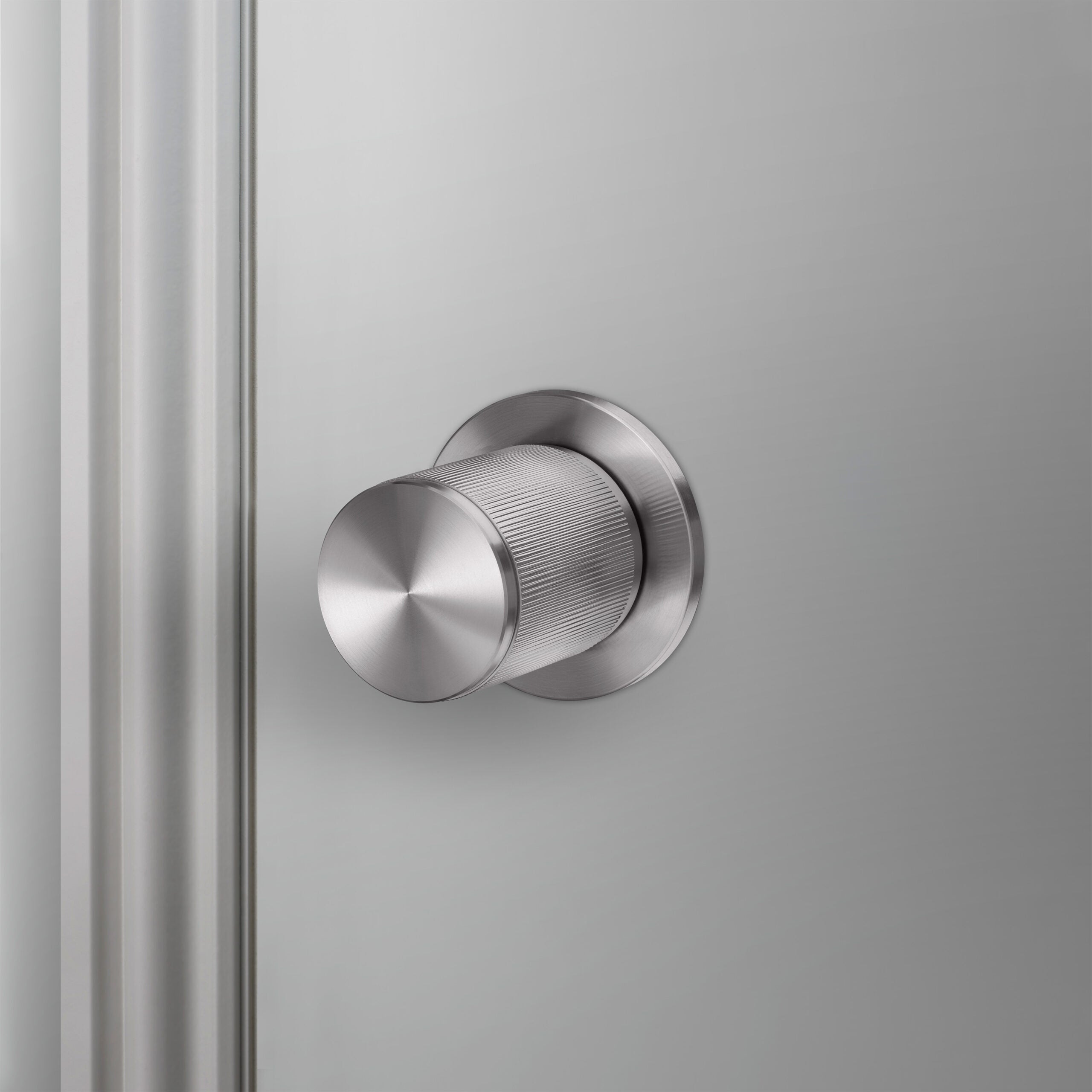 doorknob set «Linear» 