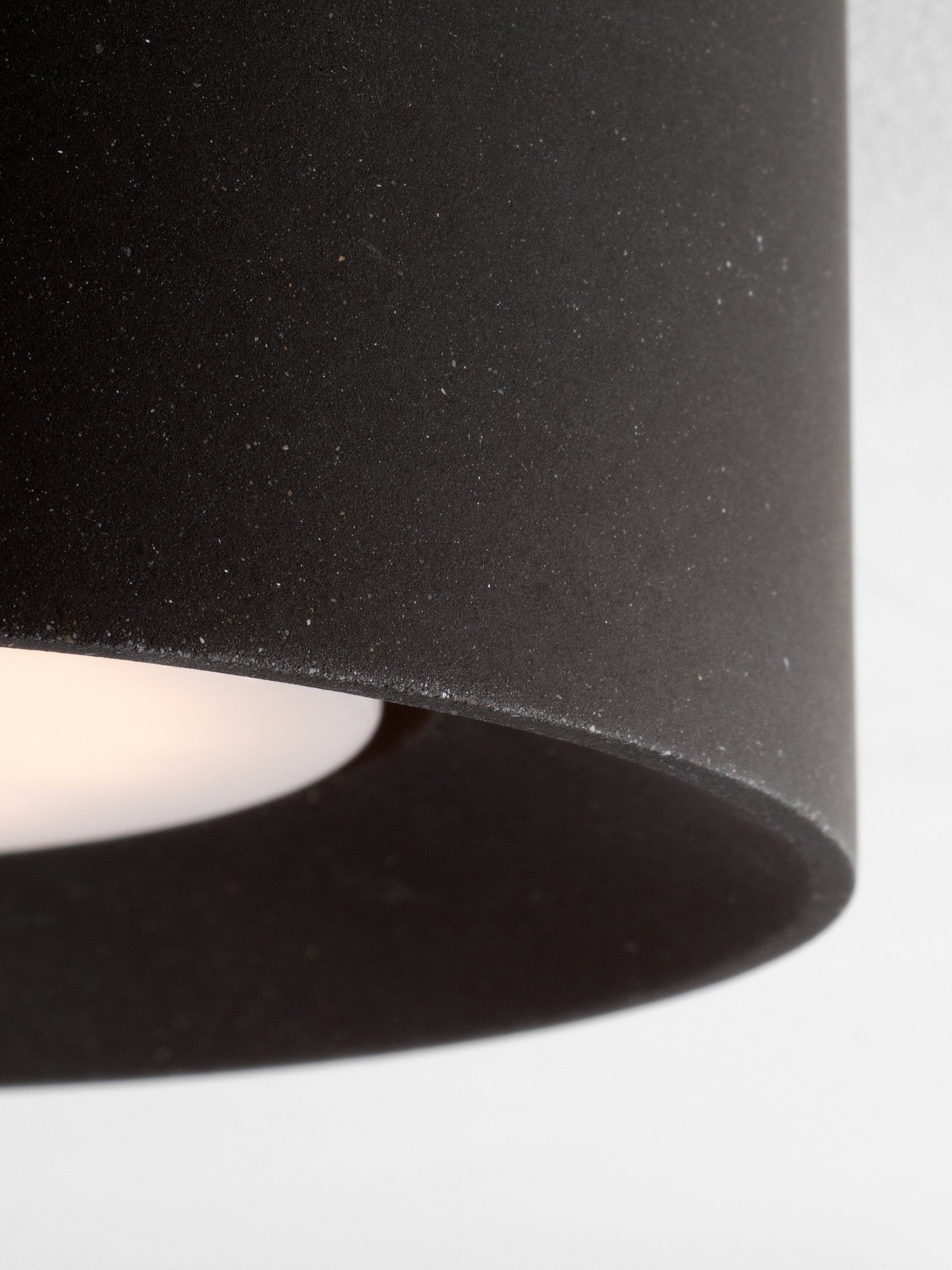 Rino | Deckenleuchte Aufputz Beton