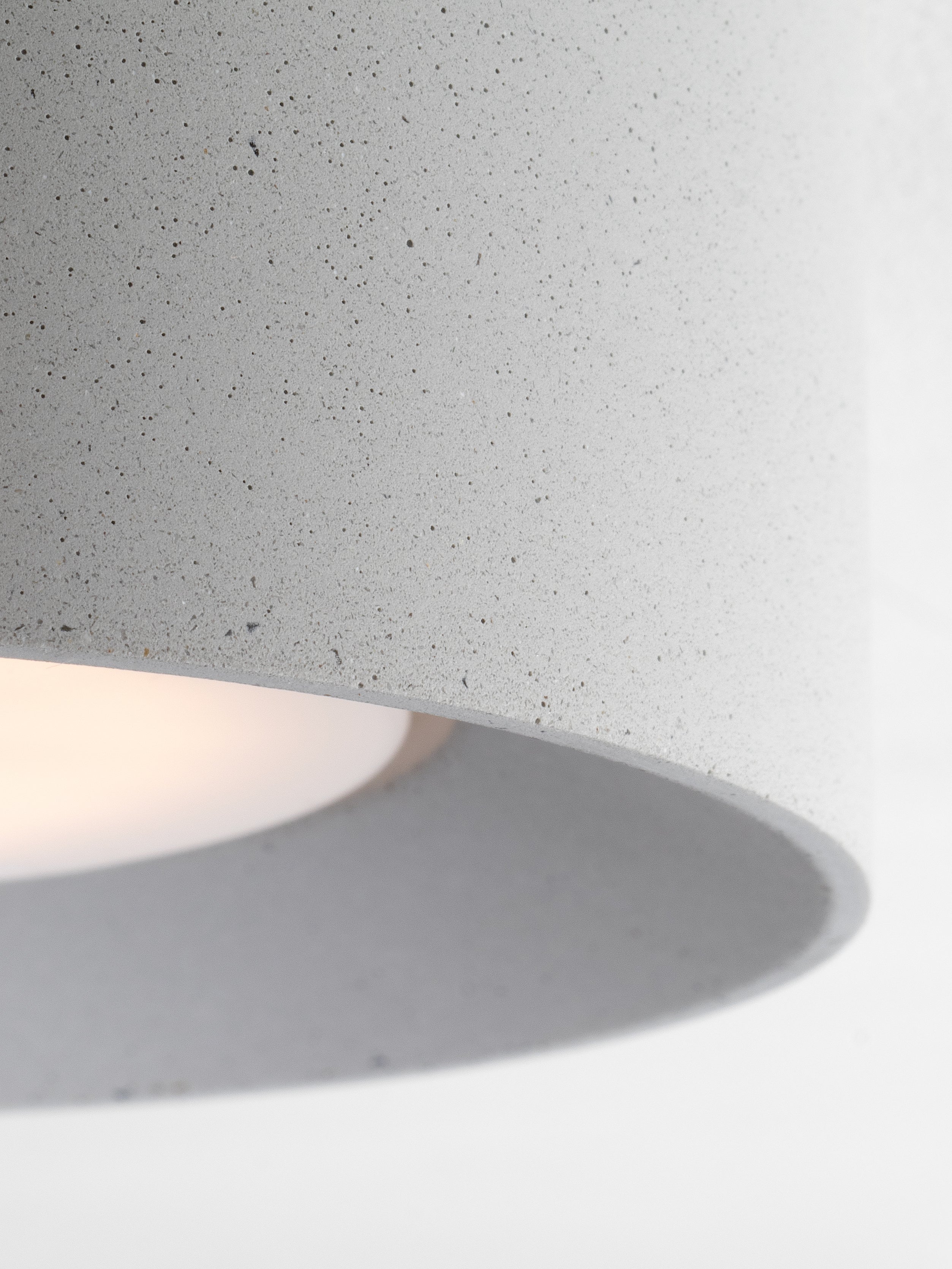 Rino | Deckenleuchte Aufputz Beton
