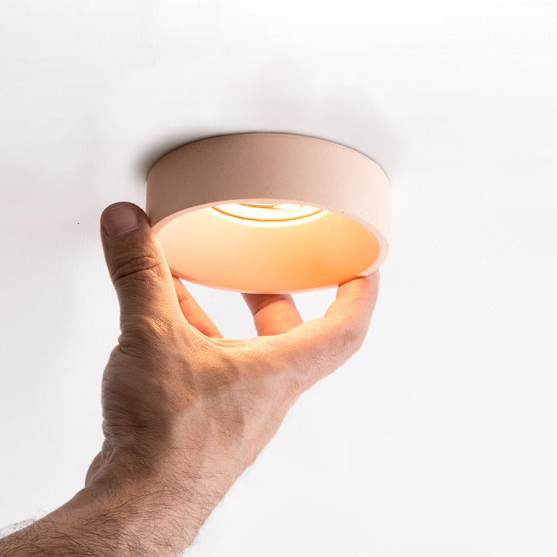 Teo | Deckenspot Unterputz Beton