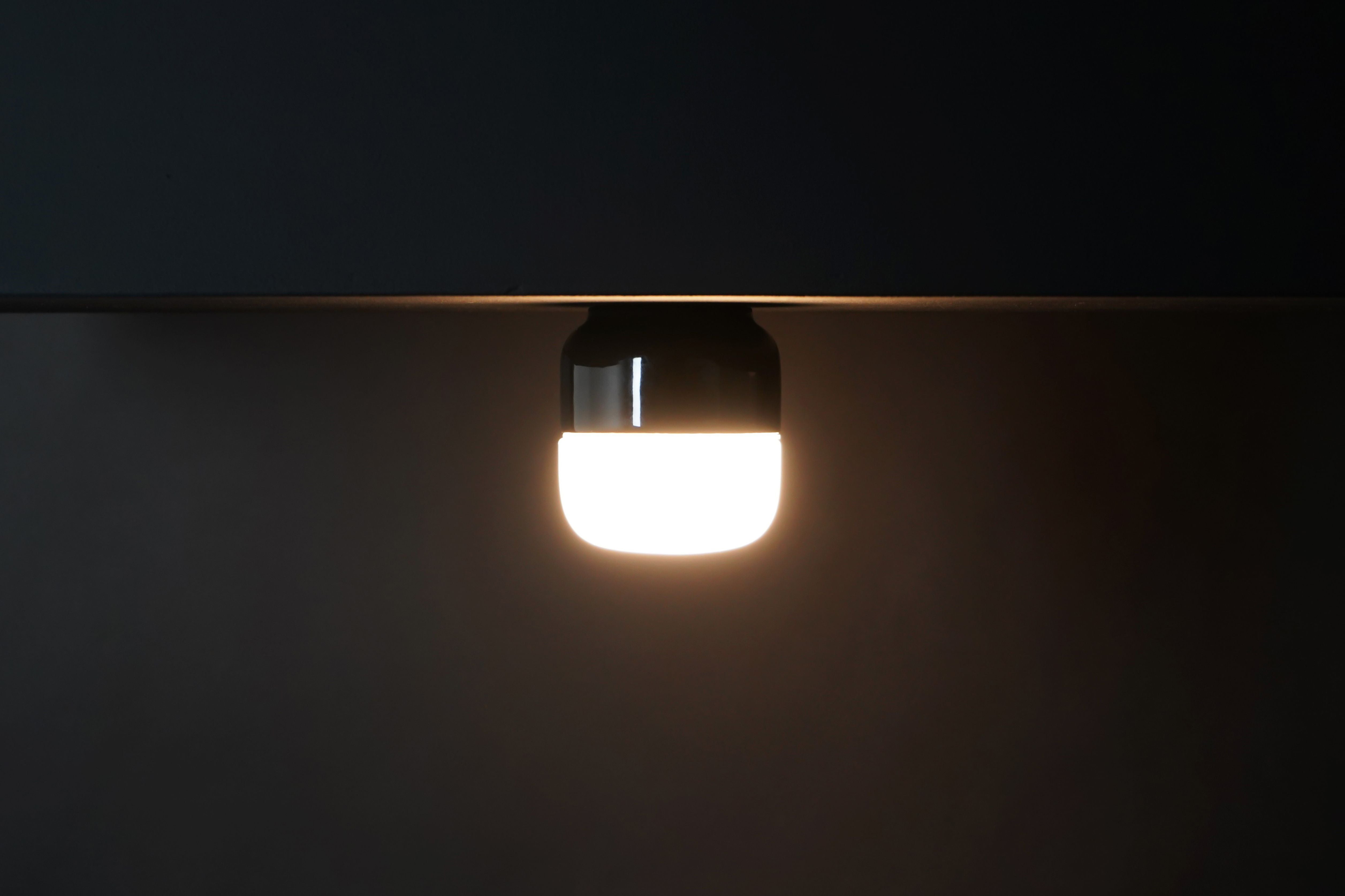 Ohm 140/115 Wand-/ Deckenleuchte LED 2700K schwarz Decke | Ifö Electric