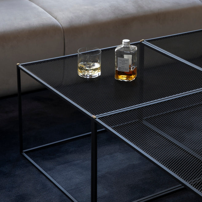 «Meshed» coffee table 