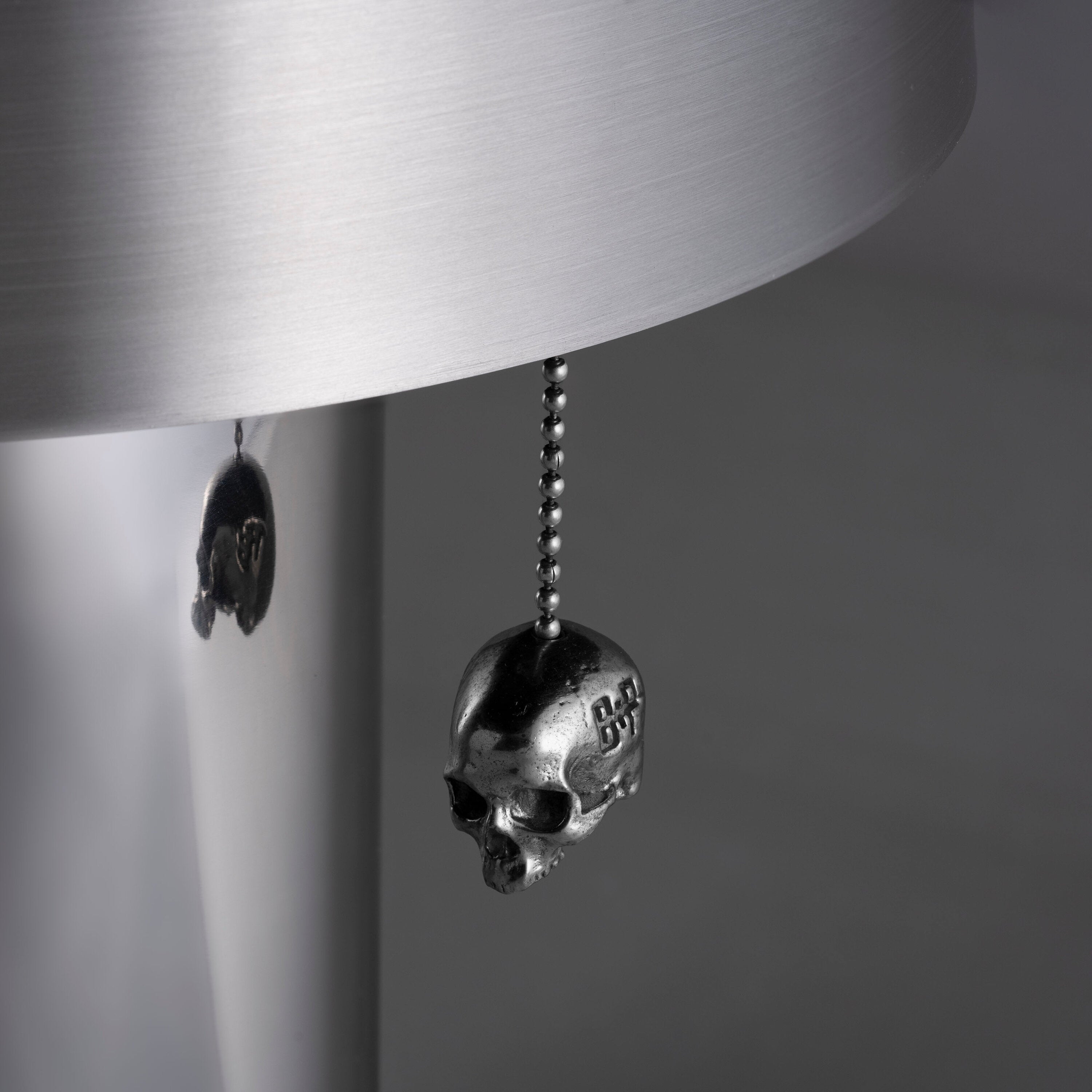 Table lamp Skull Travis Barker